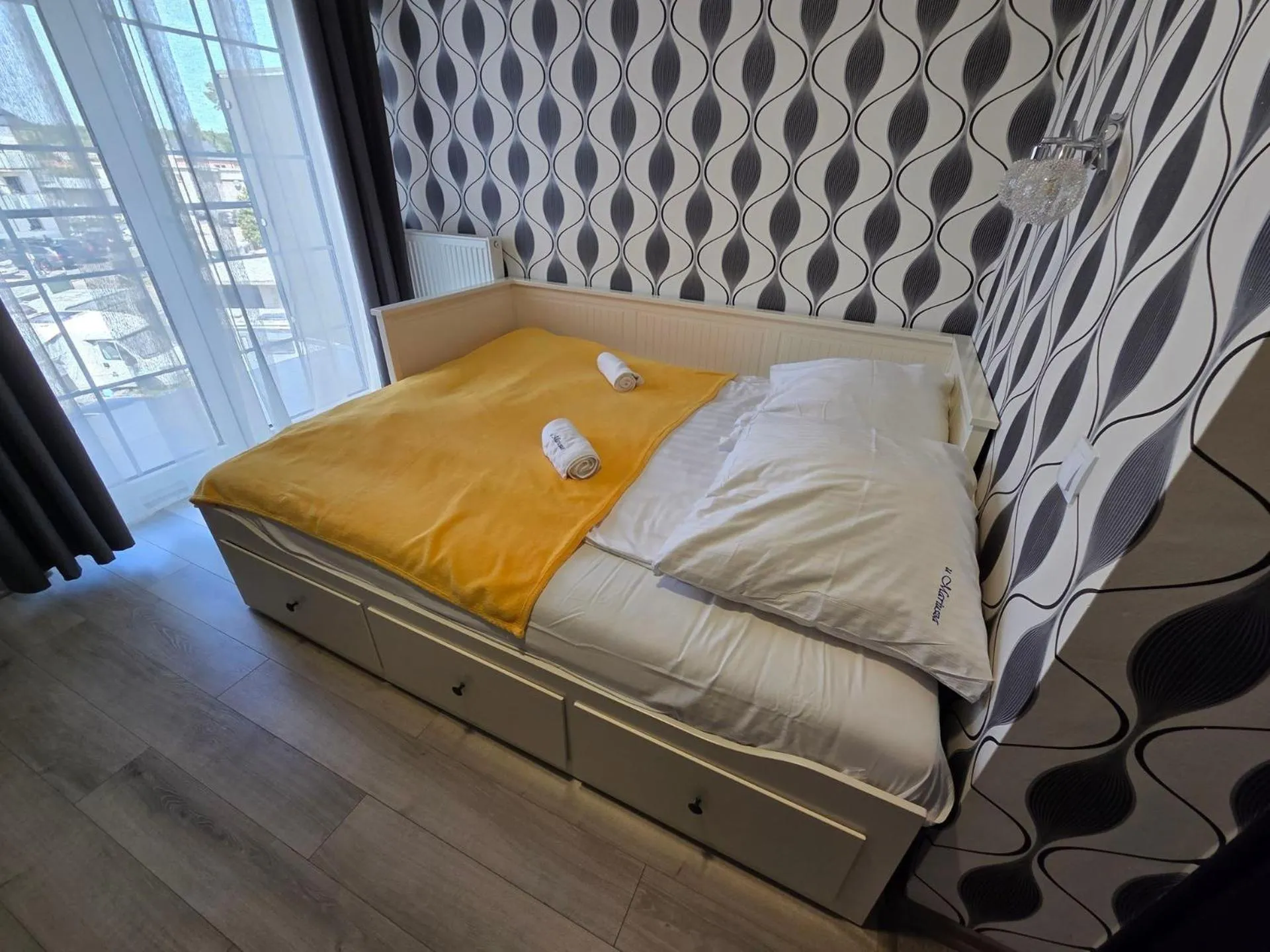 Bed in Paradise
