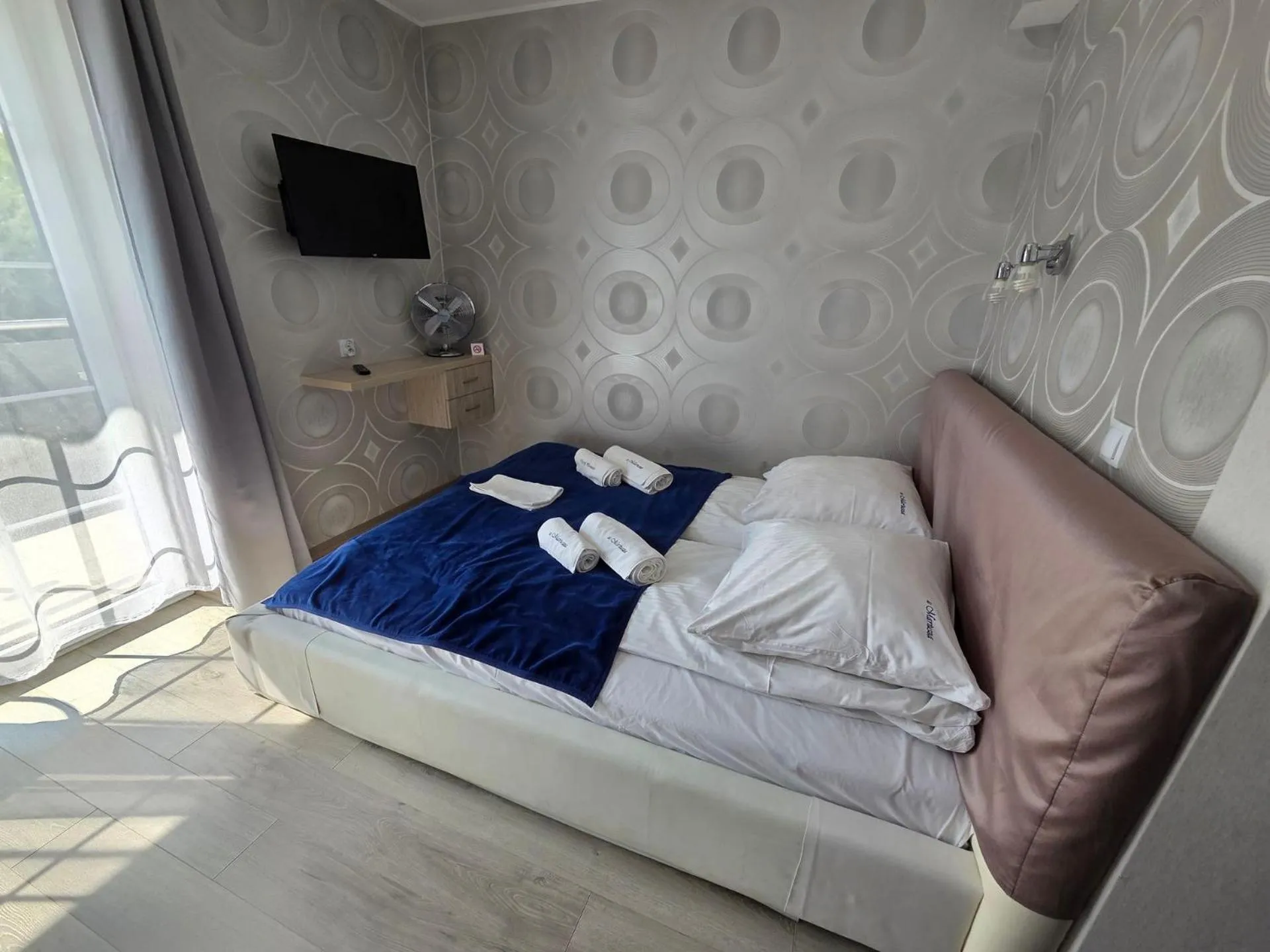 Bed in Paradise