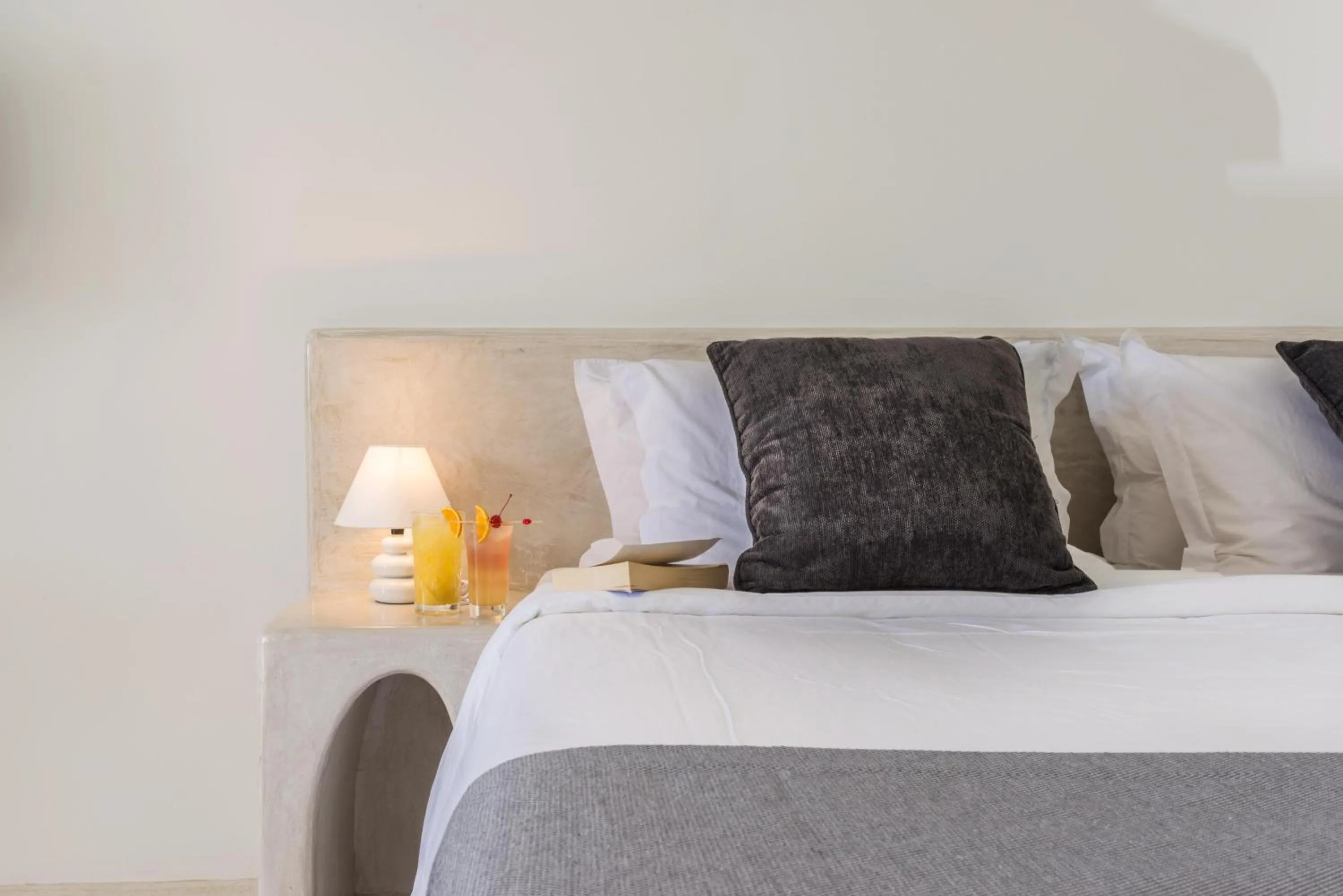 Photo of the whole room in Alta Mare by Andronis