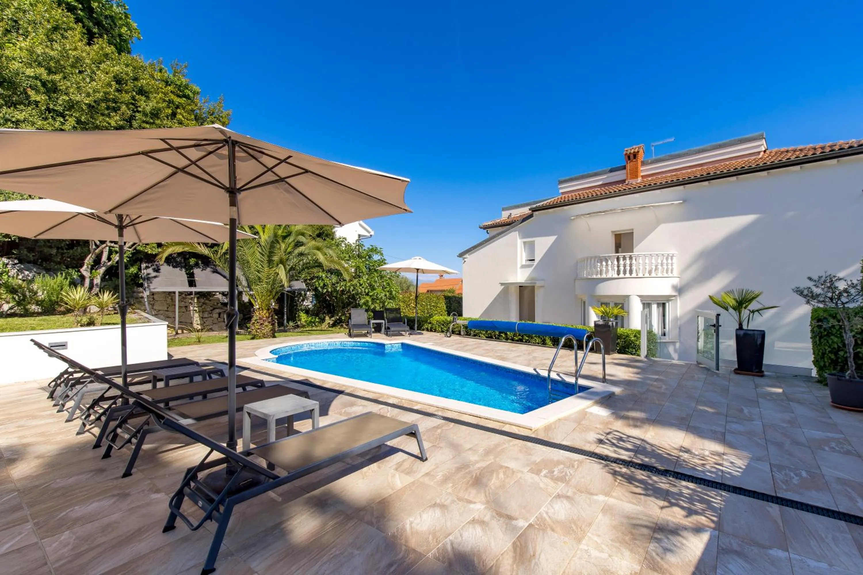 Villa Garden Apartment with Pool Opatija