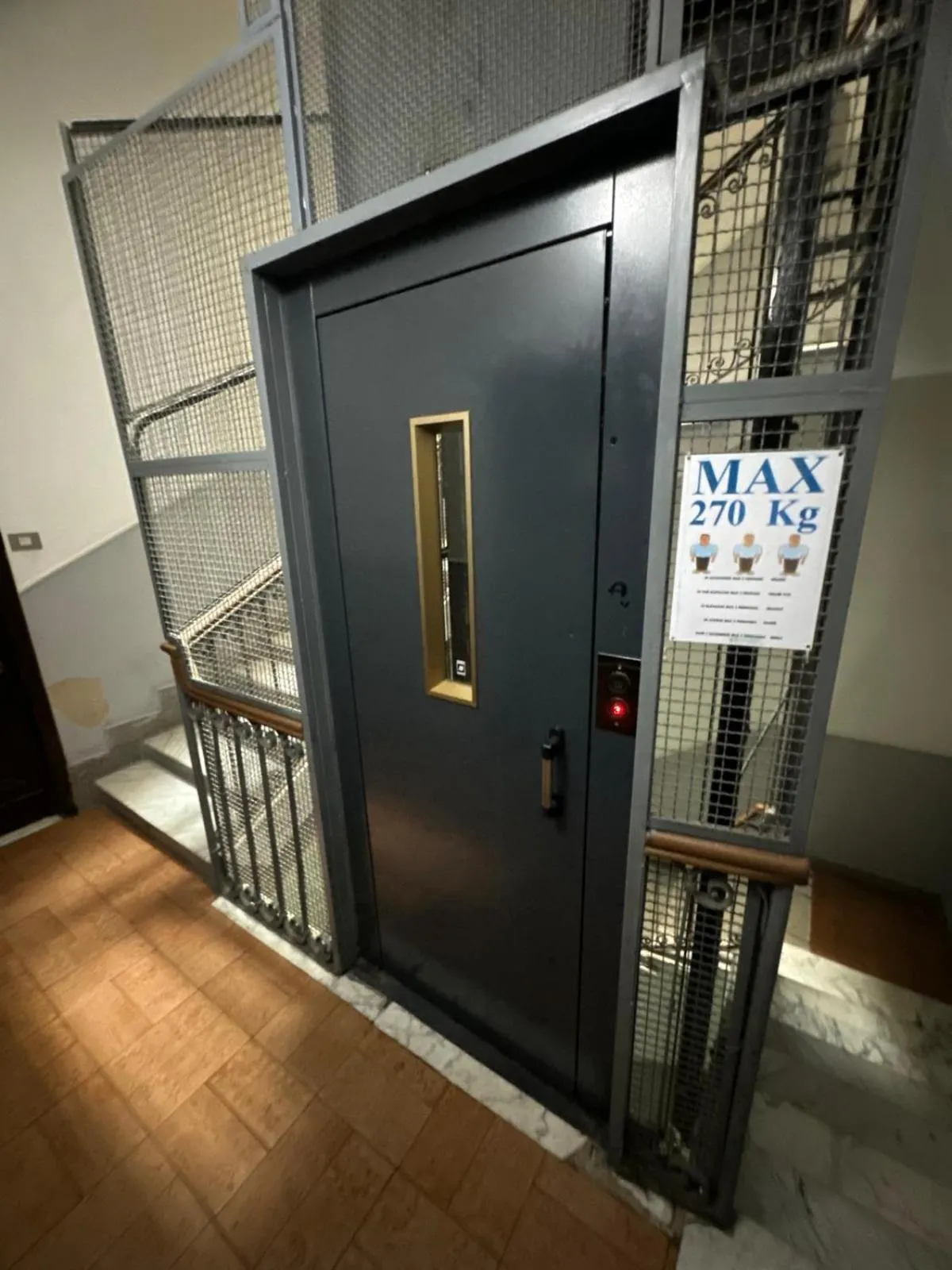 elevator in Trani B&T Rooms