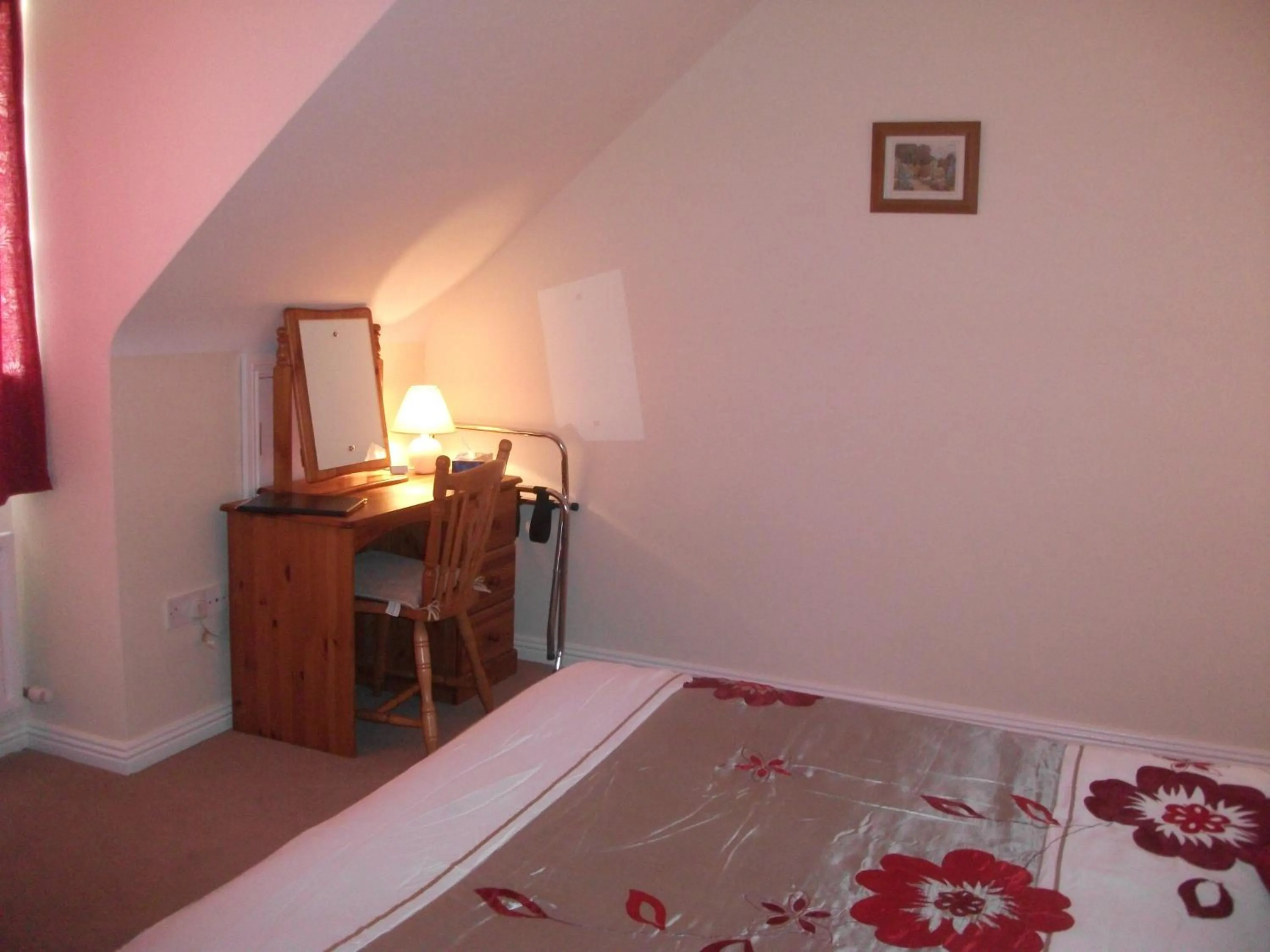 Bed in Rocksberry Bed & Breakfast