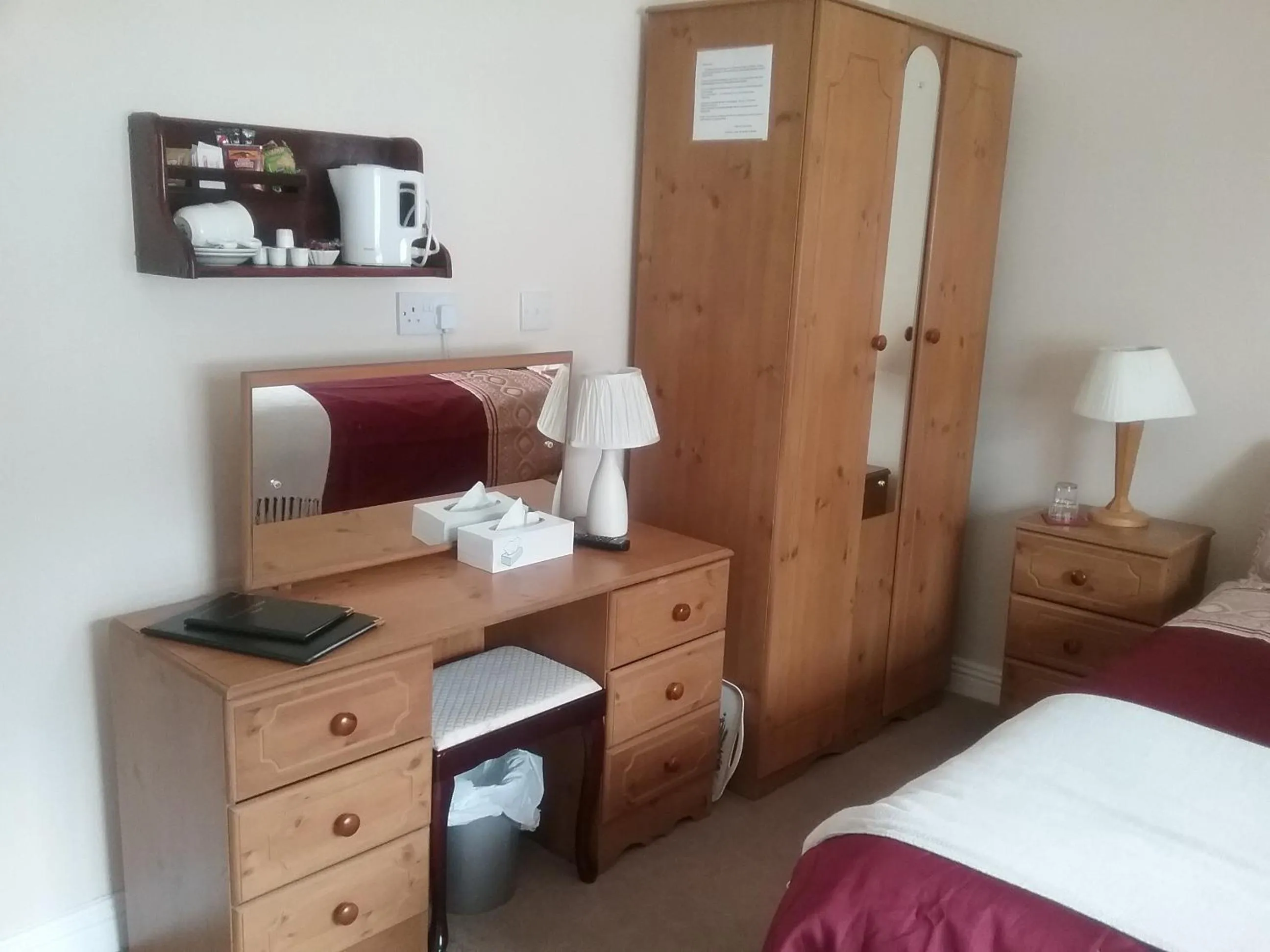 Bed in Rocksberry Bed & Breakfast