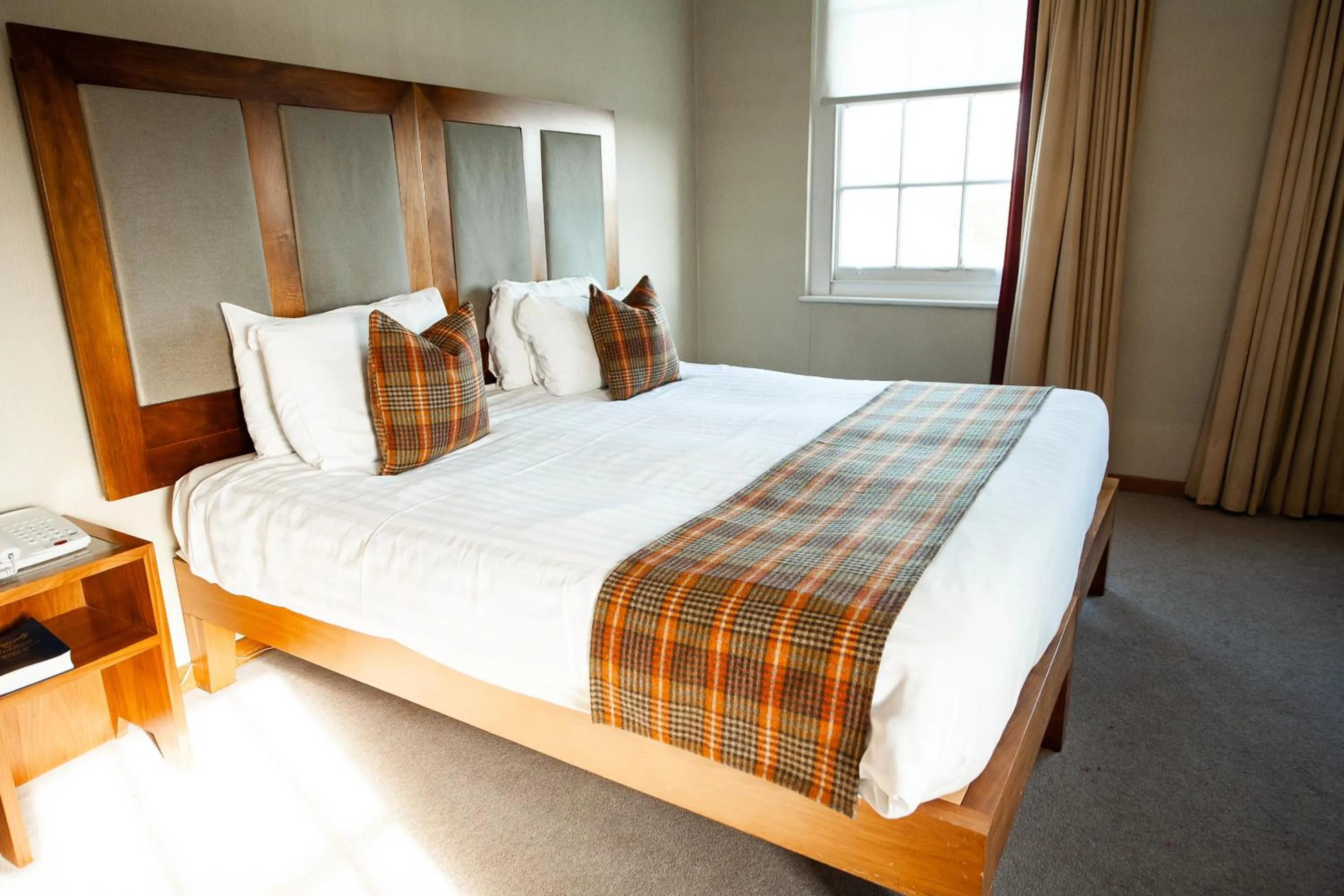 Bed in Berwick Manor Hotel