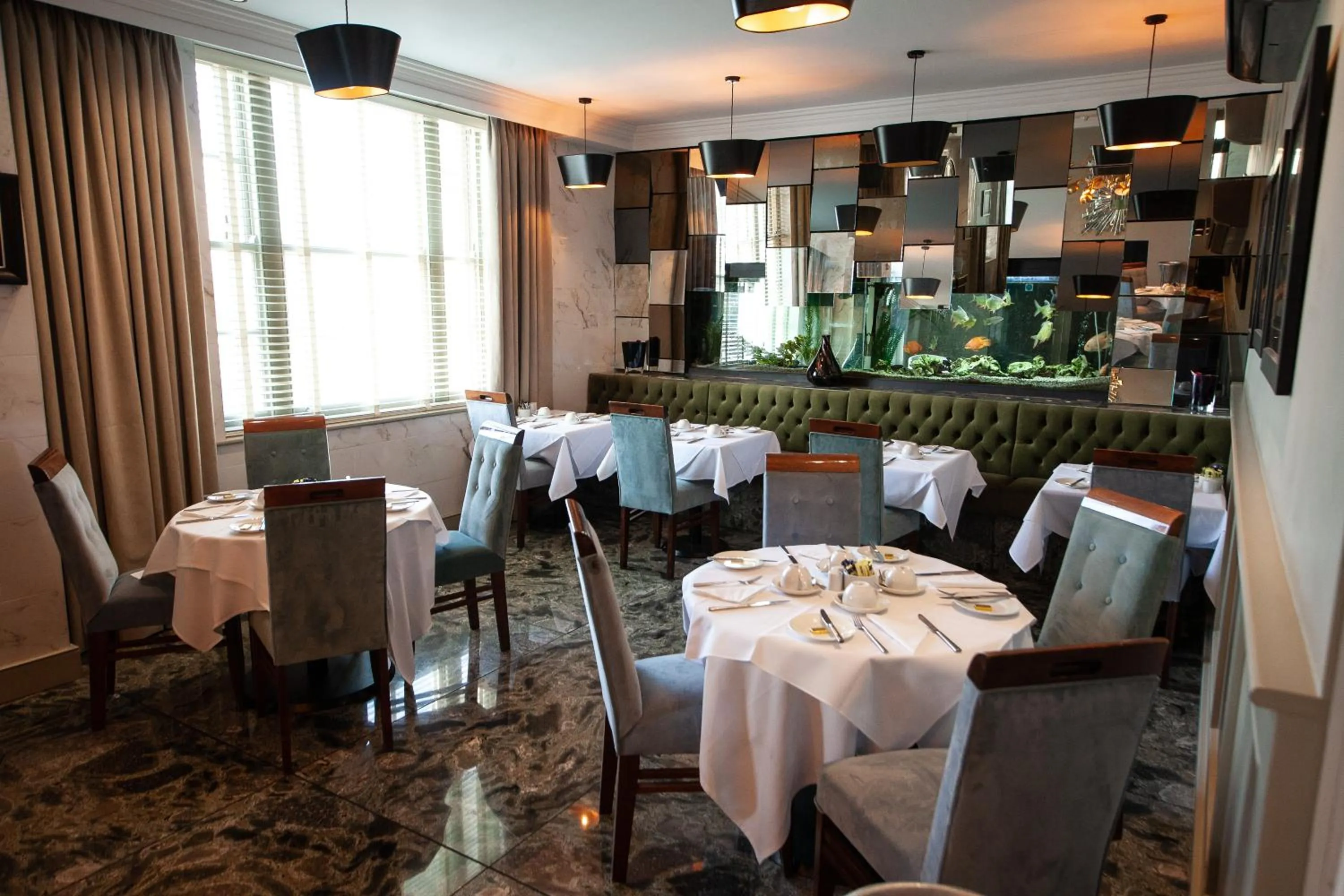 Restaurant/places to eat in Berwick Manor Hotel