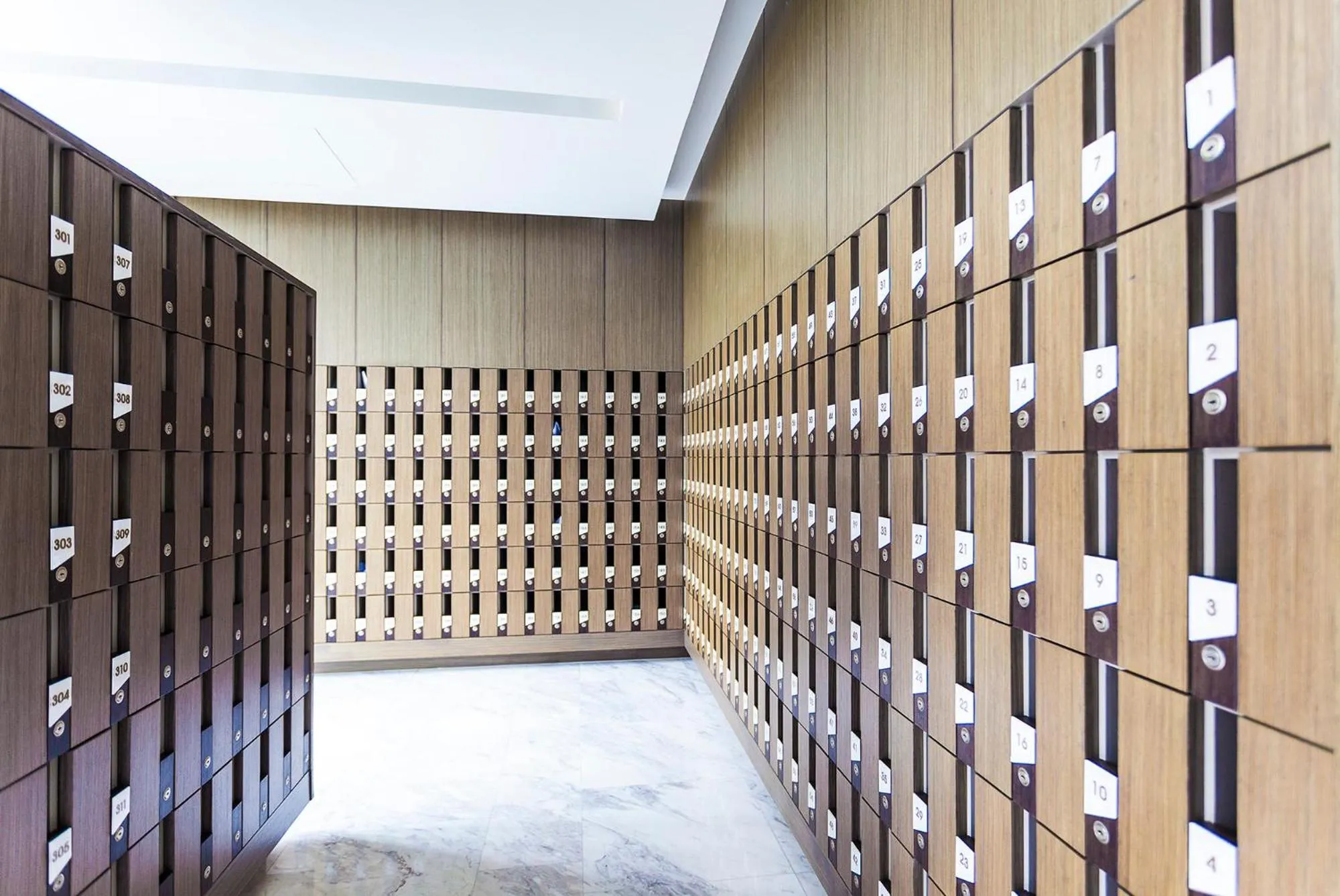 Phuket Town 1 Bedroom Condo Luxury Facilities, The Base Downtown