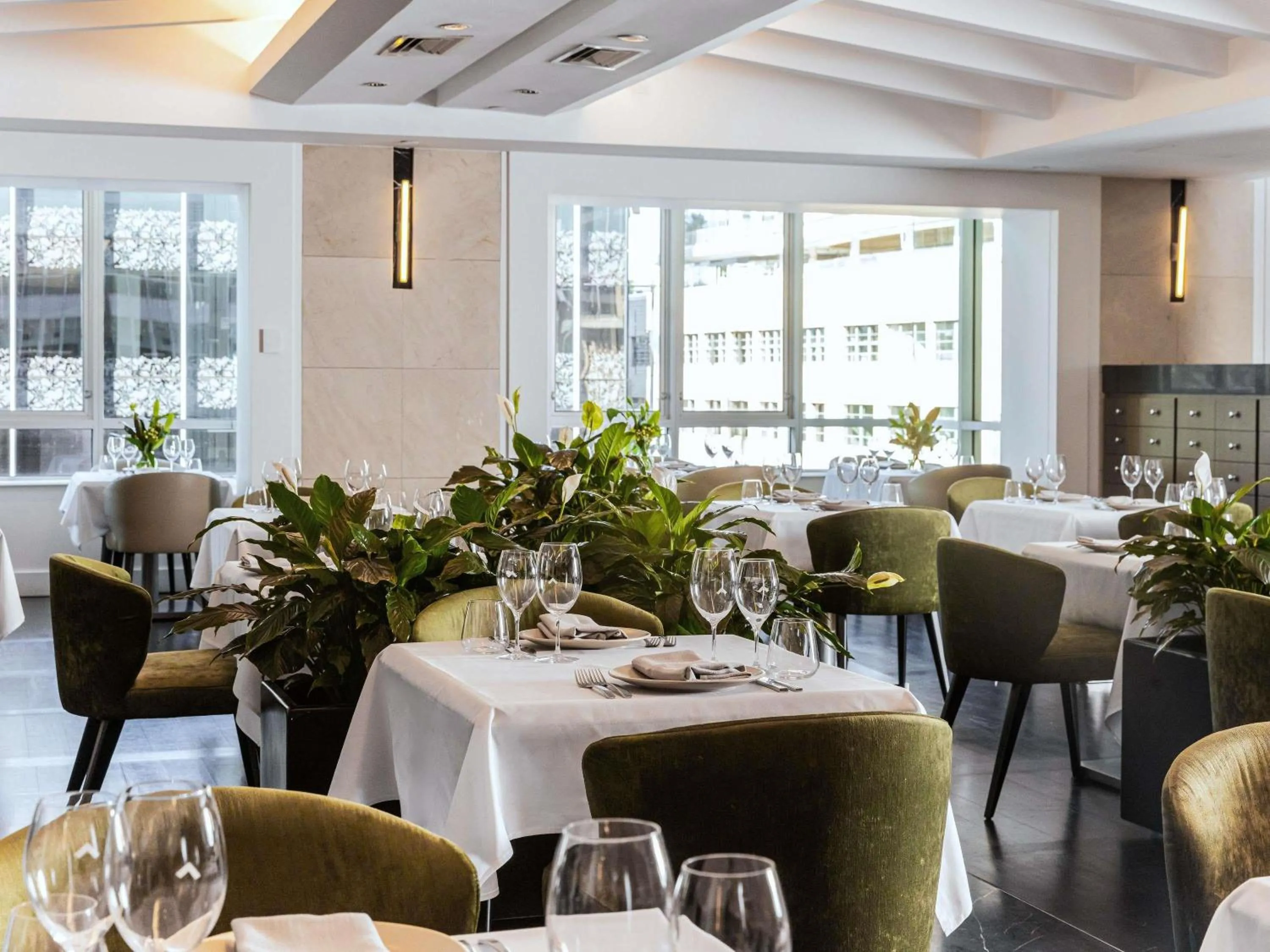 Restaurant/places to eat in Swissotel Sydney