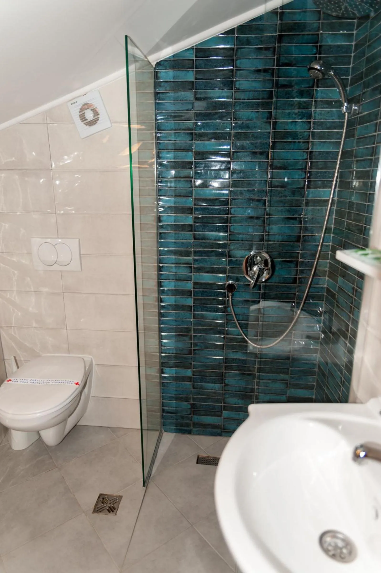 Bathroom in Hotel Rendez Vous