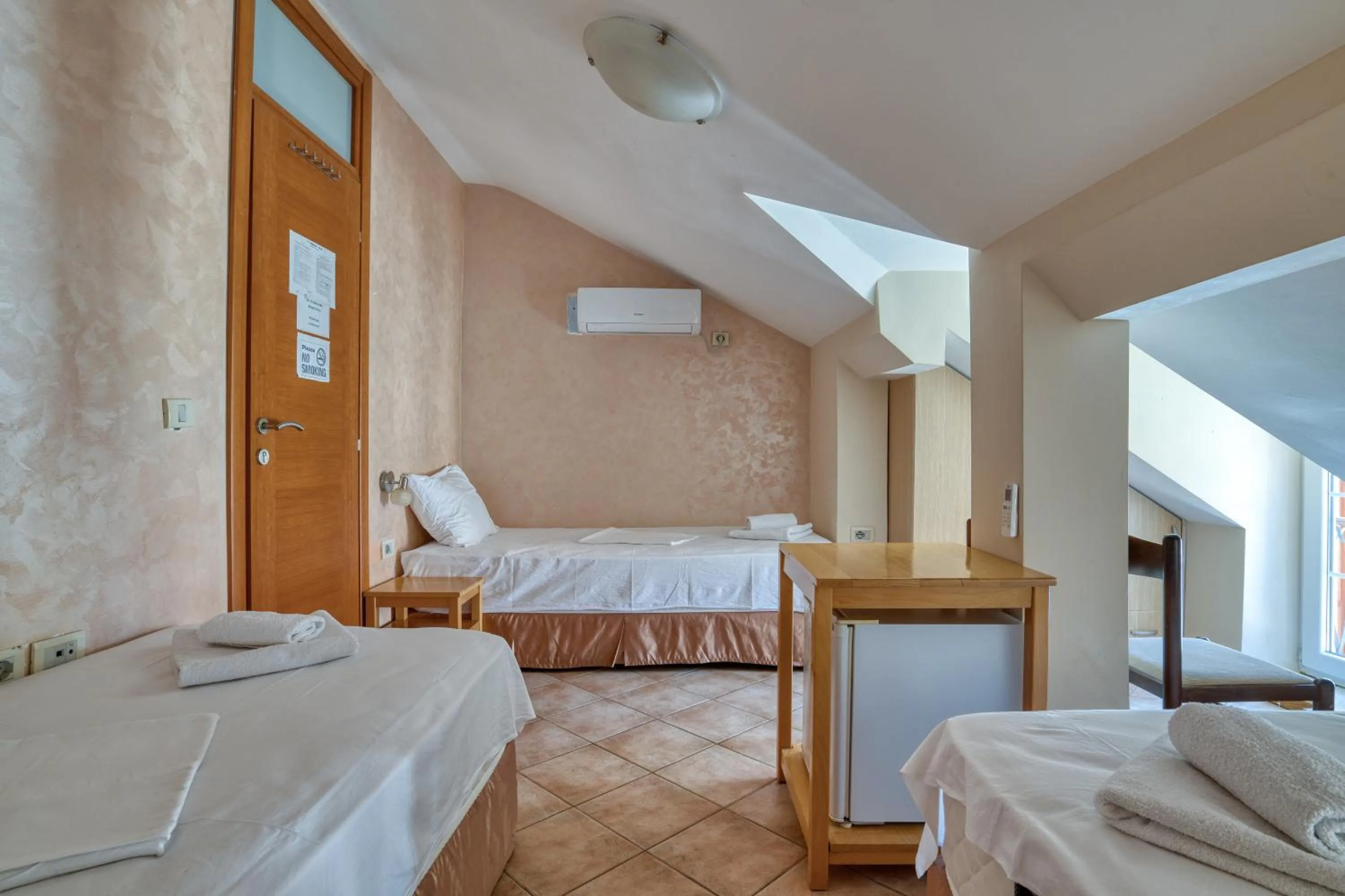 Bed in Hotel Rendez Vous