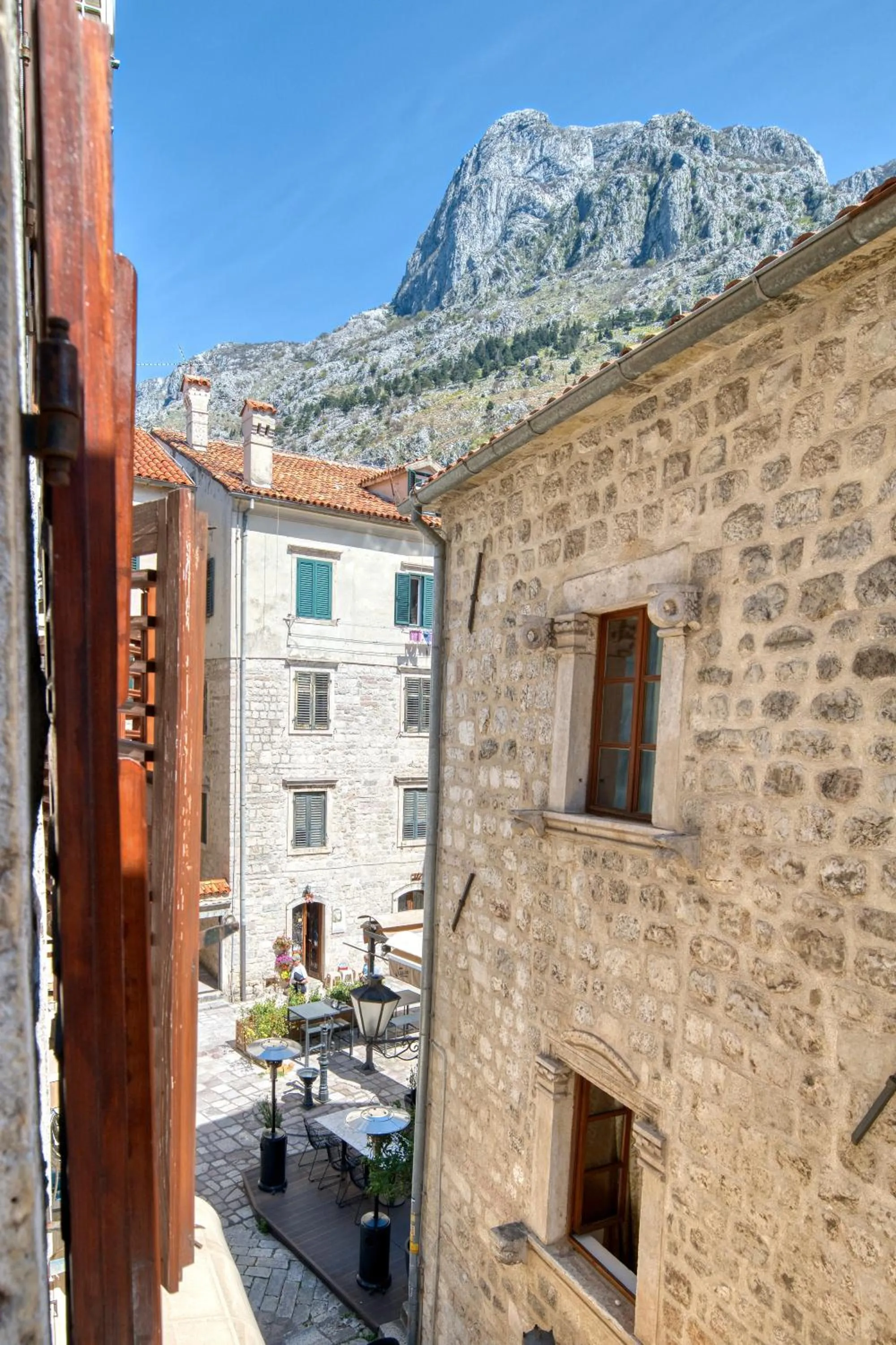 City view in Hotel Rendez Vous