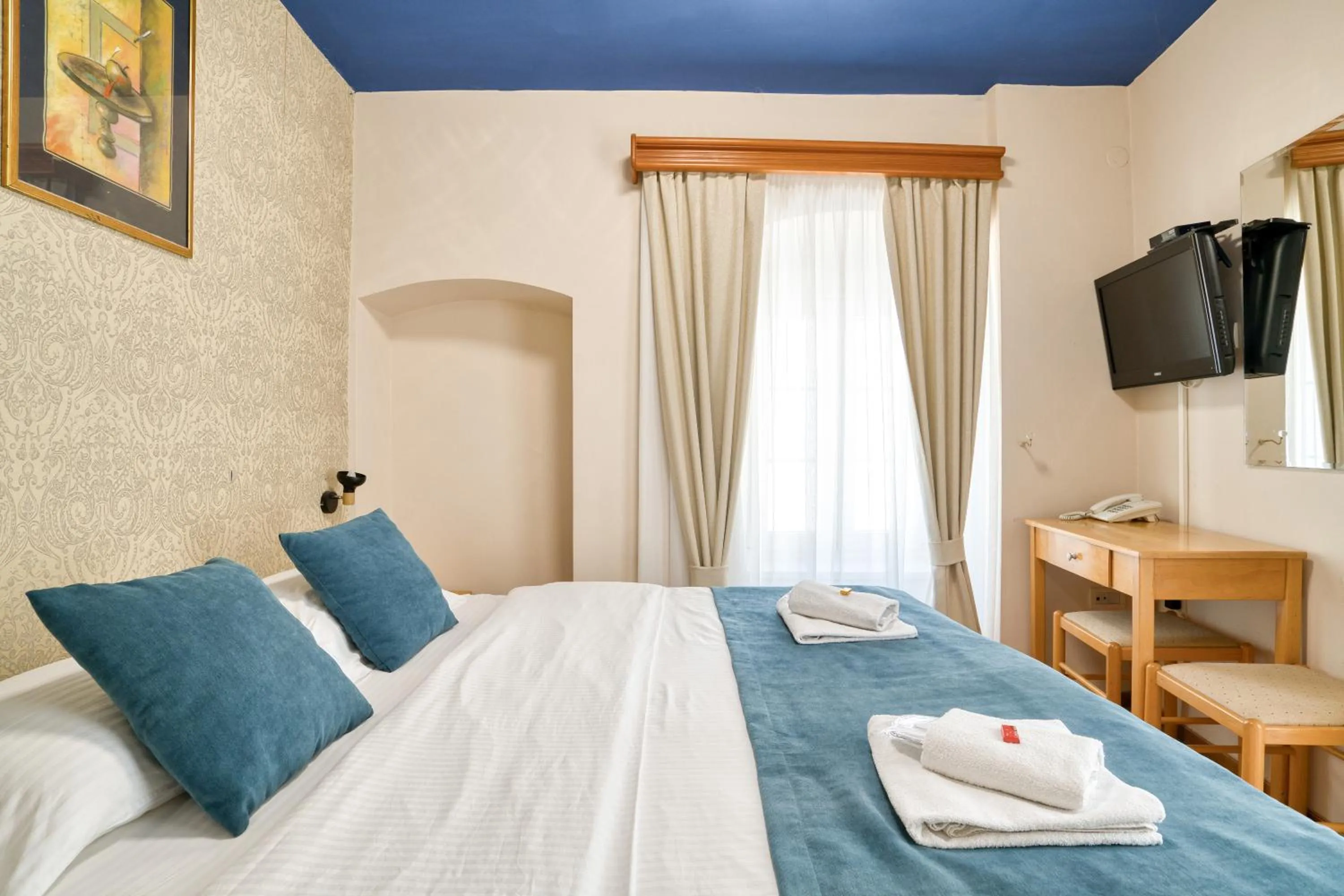 Bed in Hotel Rendez Vous