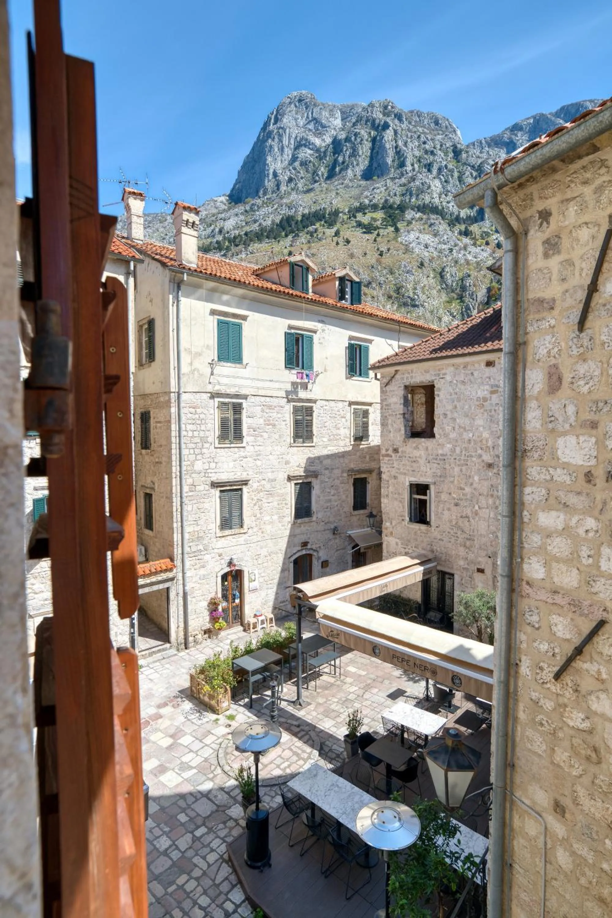 City view in Hotel Rendez Vous