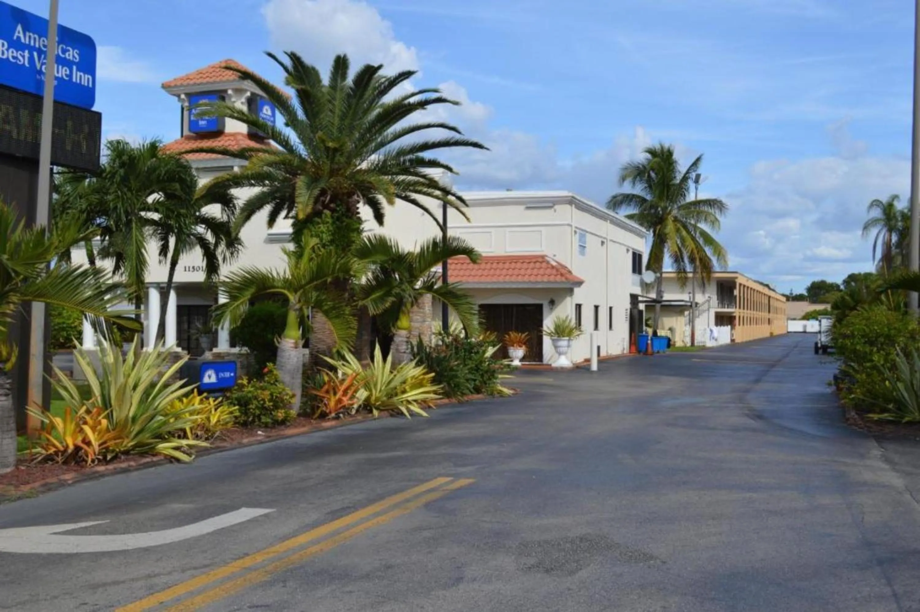Street view in Americas Best Value Inn Fort Myers