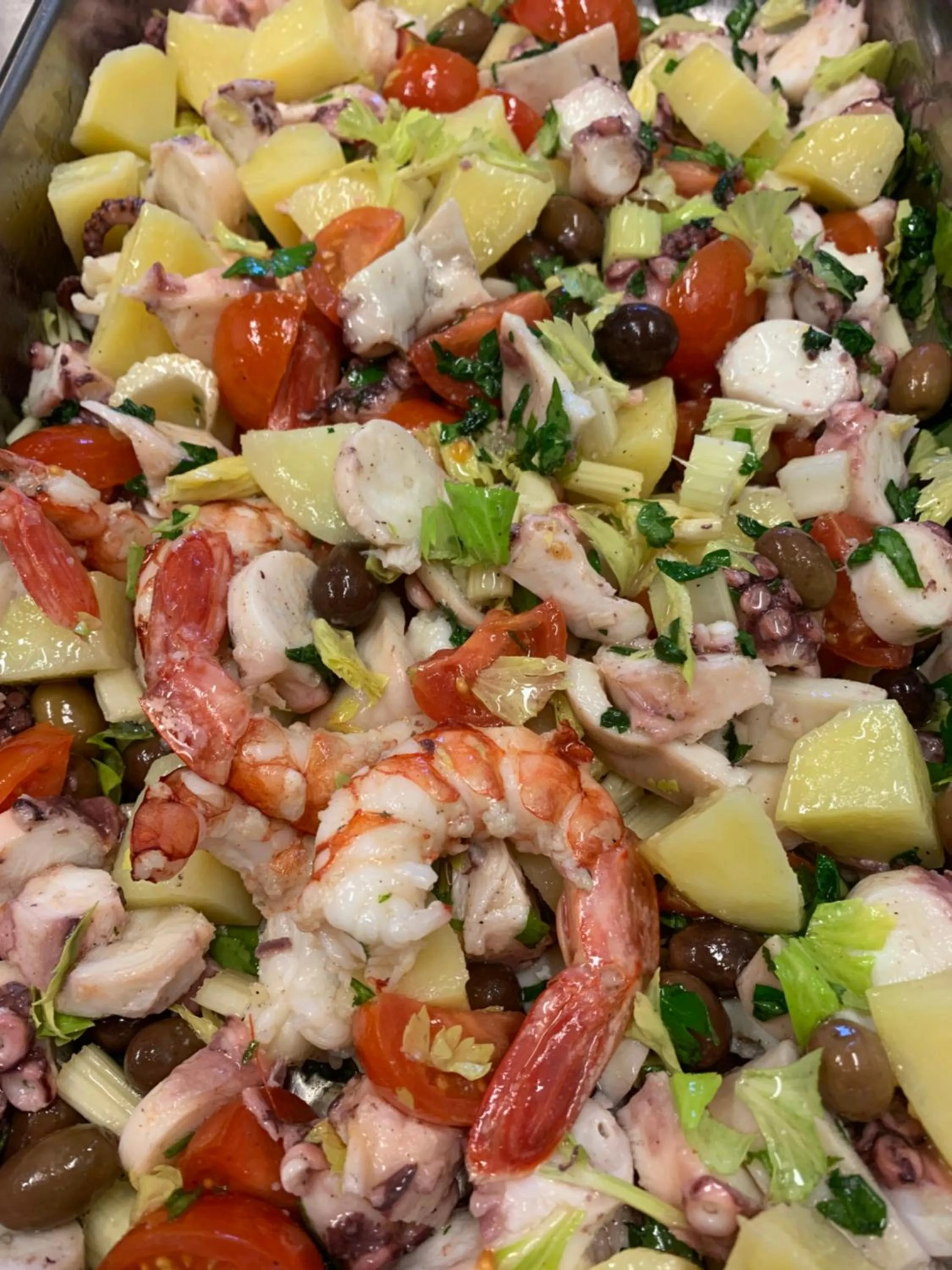 Restaurant/places to eat in Hotel Candido