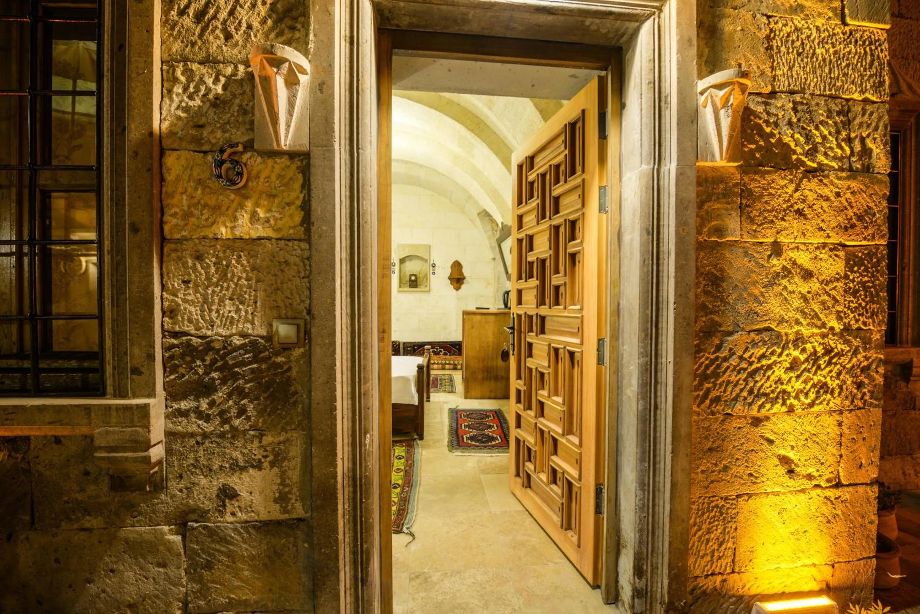Facade/entrance in Vineyard Cave Hotel