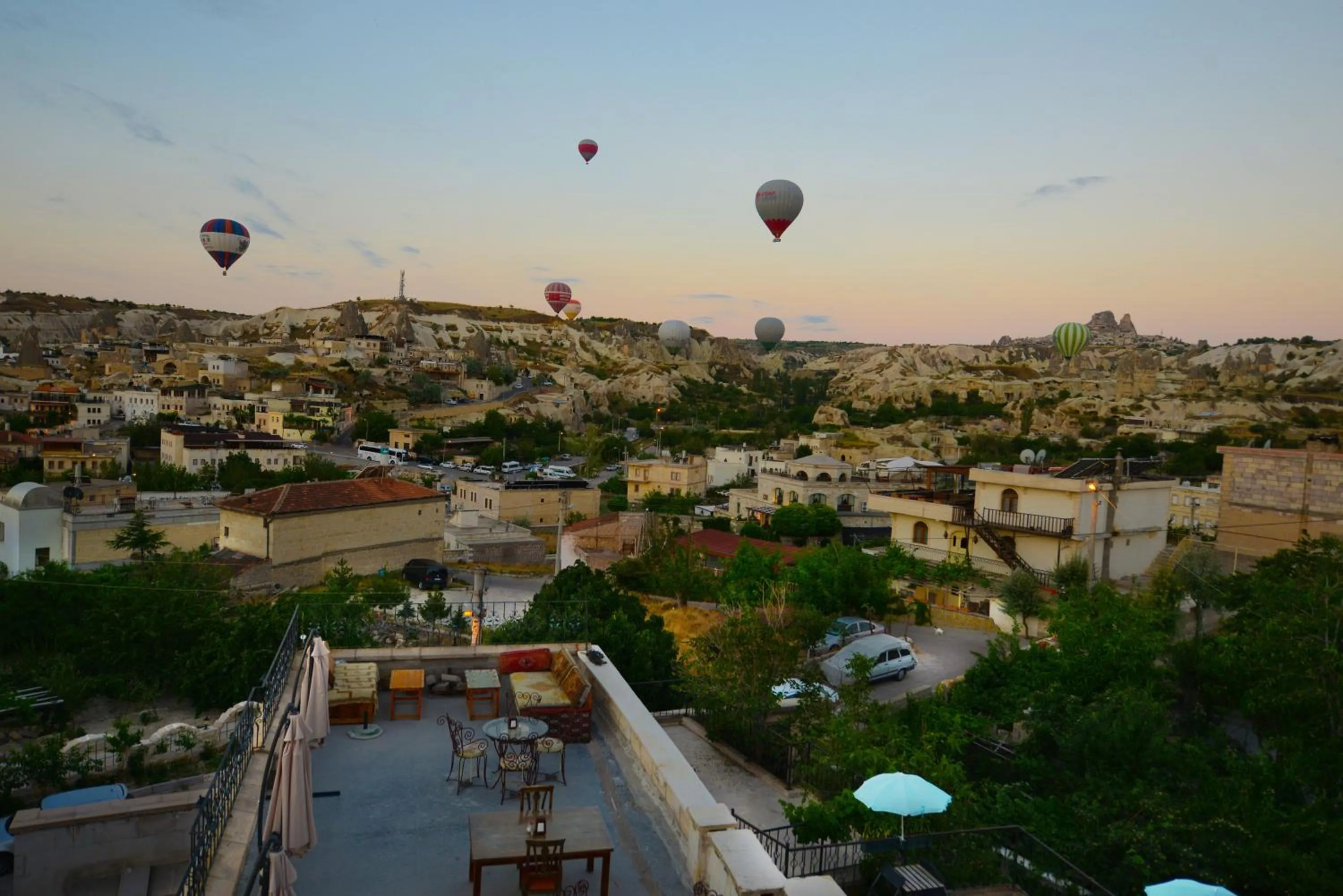 Breakfast in Vineyard Cave Hotel