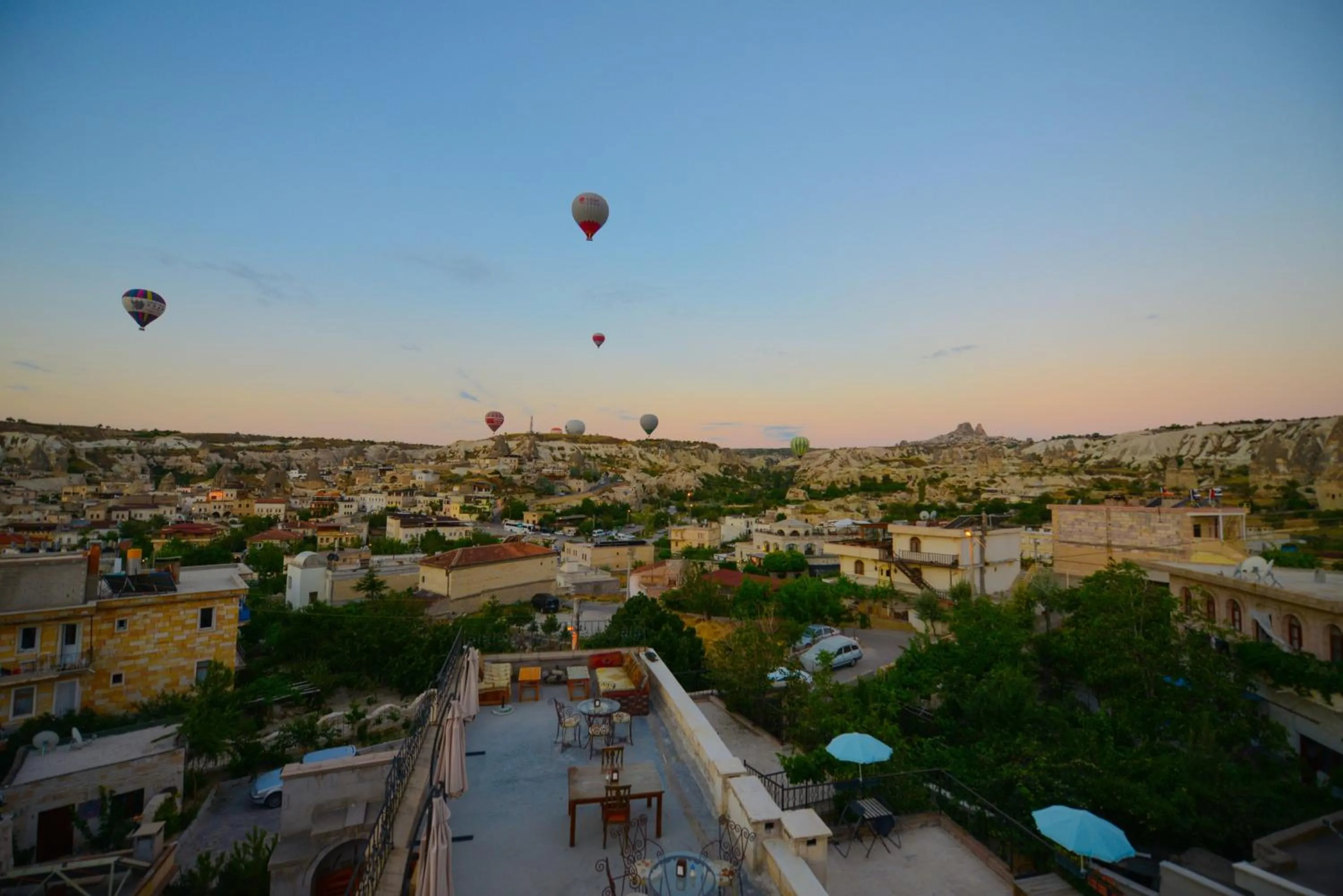 Breakfast in Vineyard Cave Hotel