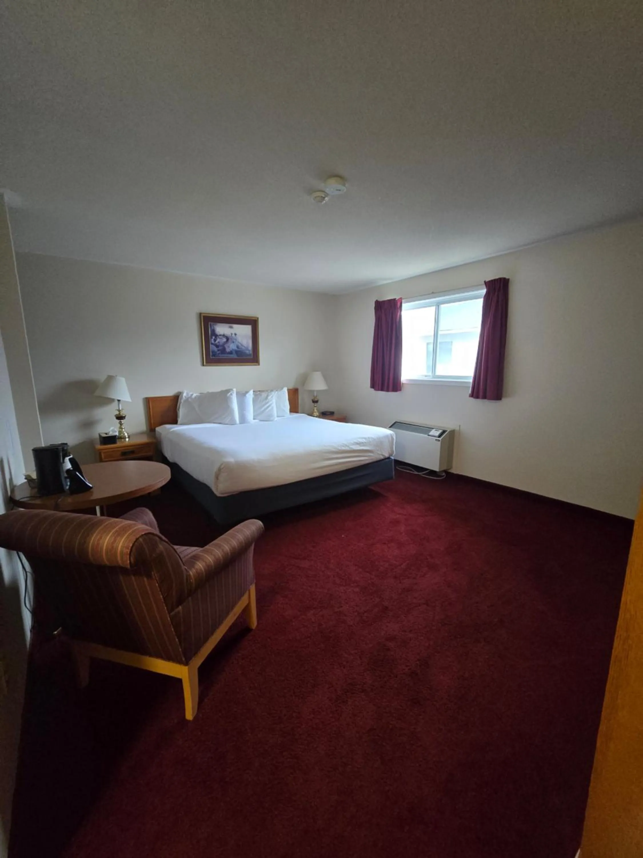 Bed in Travelodge by Wyndham Port Elgin