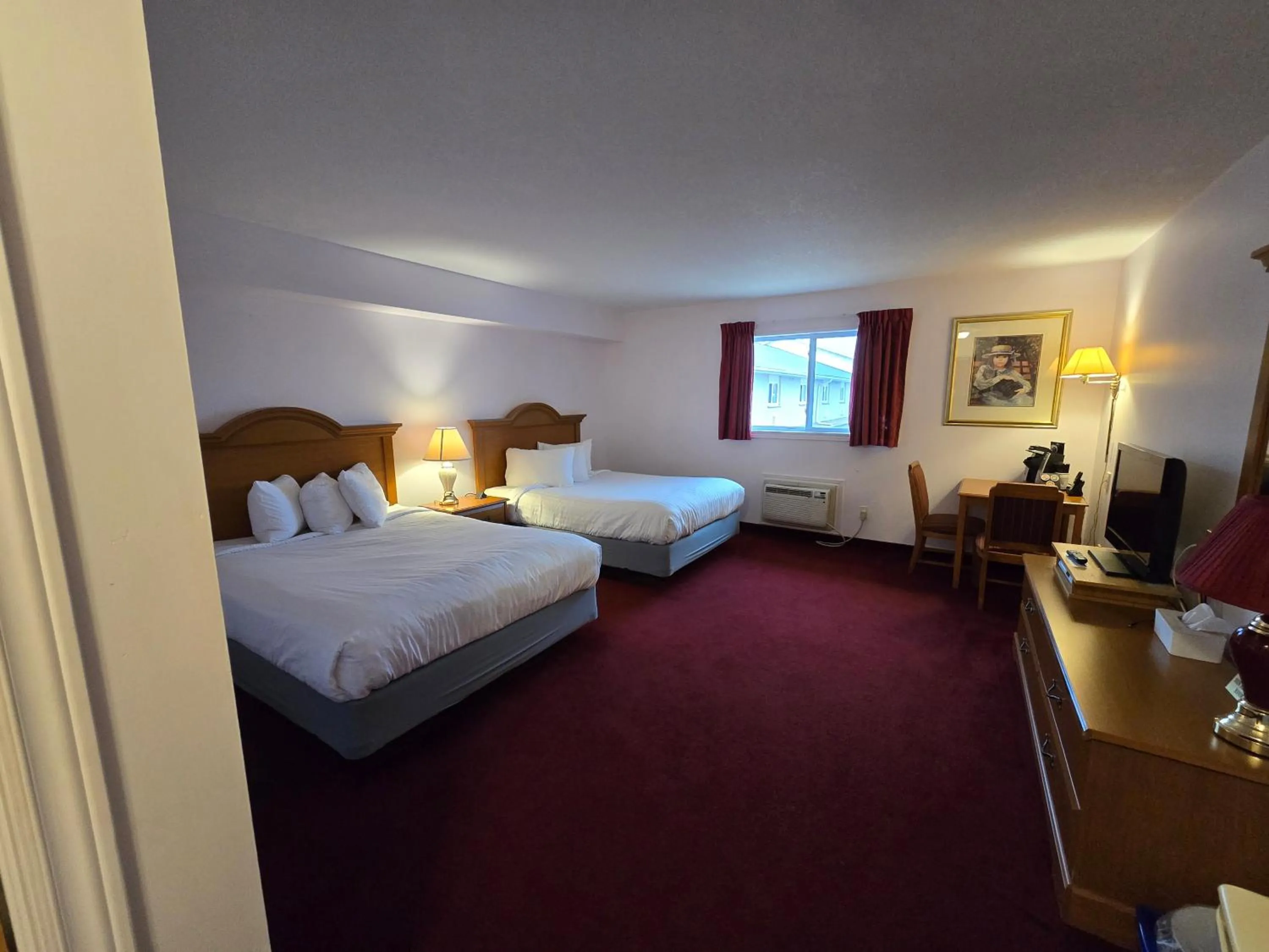 Bed in Travelodge by Wyndham Port Elgin