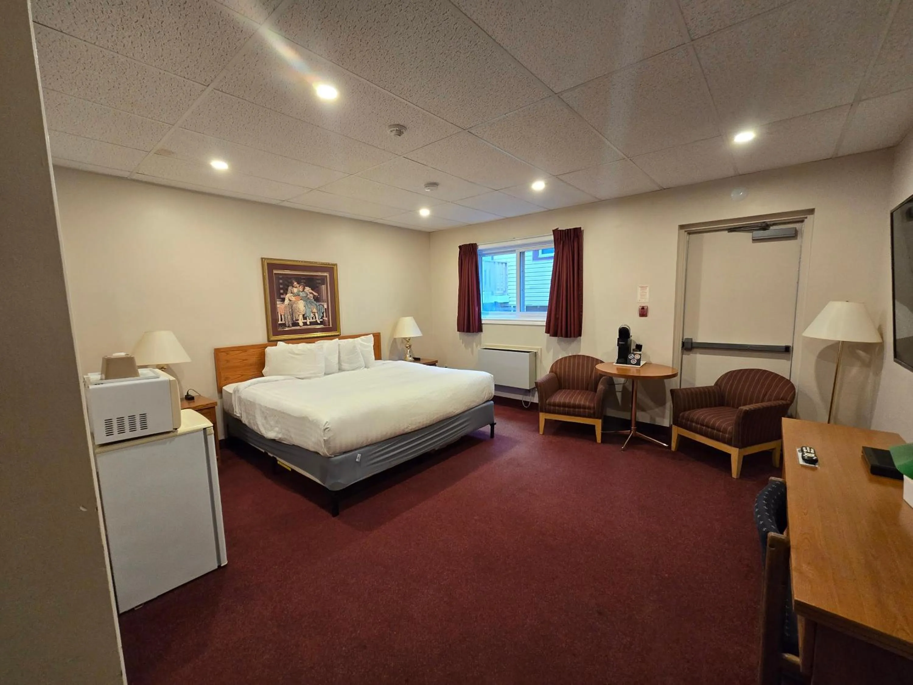 Bed in Travelodge by Wyndham Port Elgin