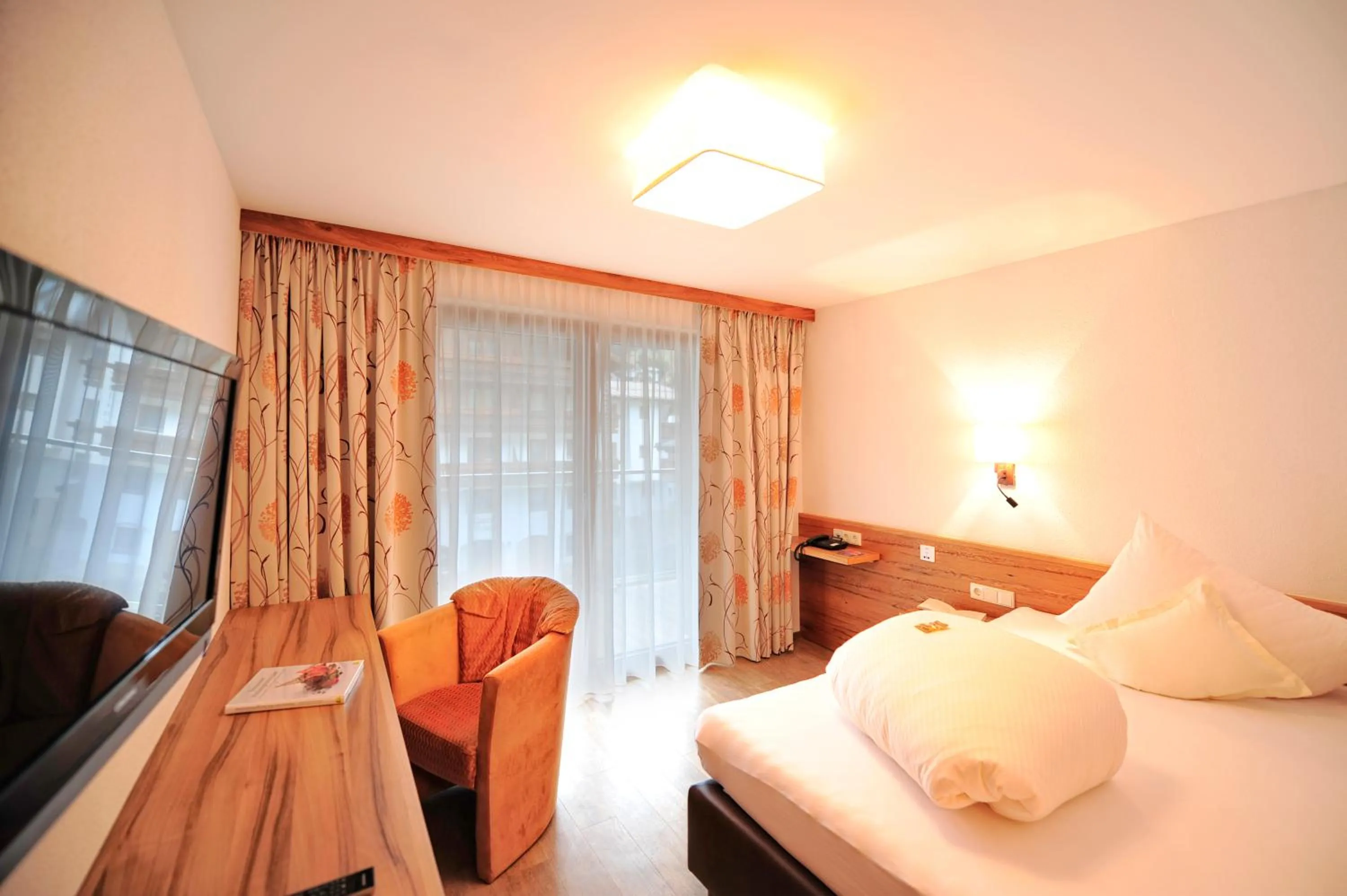 Photo of the whole room, Bed in Hotel Arnika