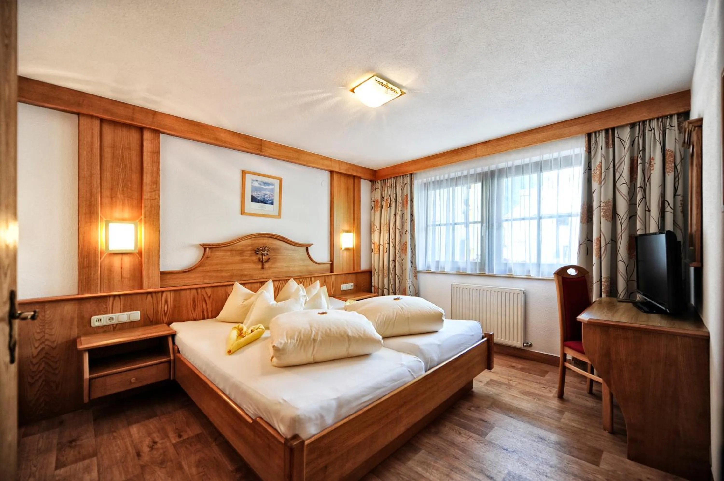 Photo of the whole room, Bed in Hotel Arnika