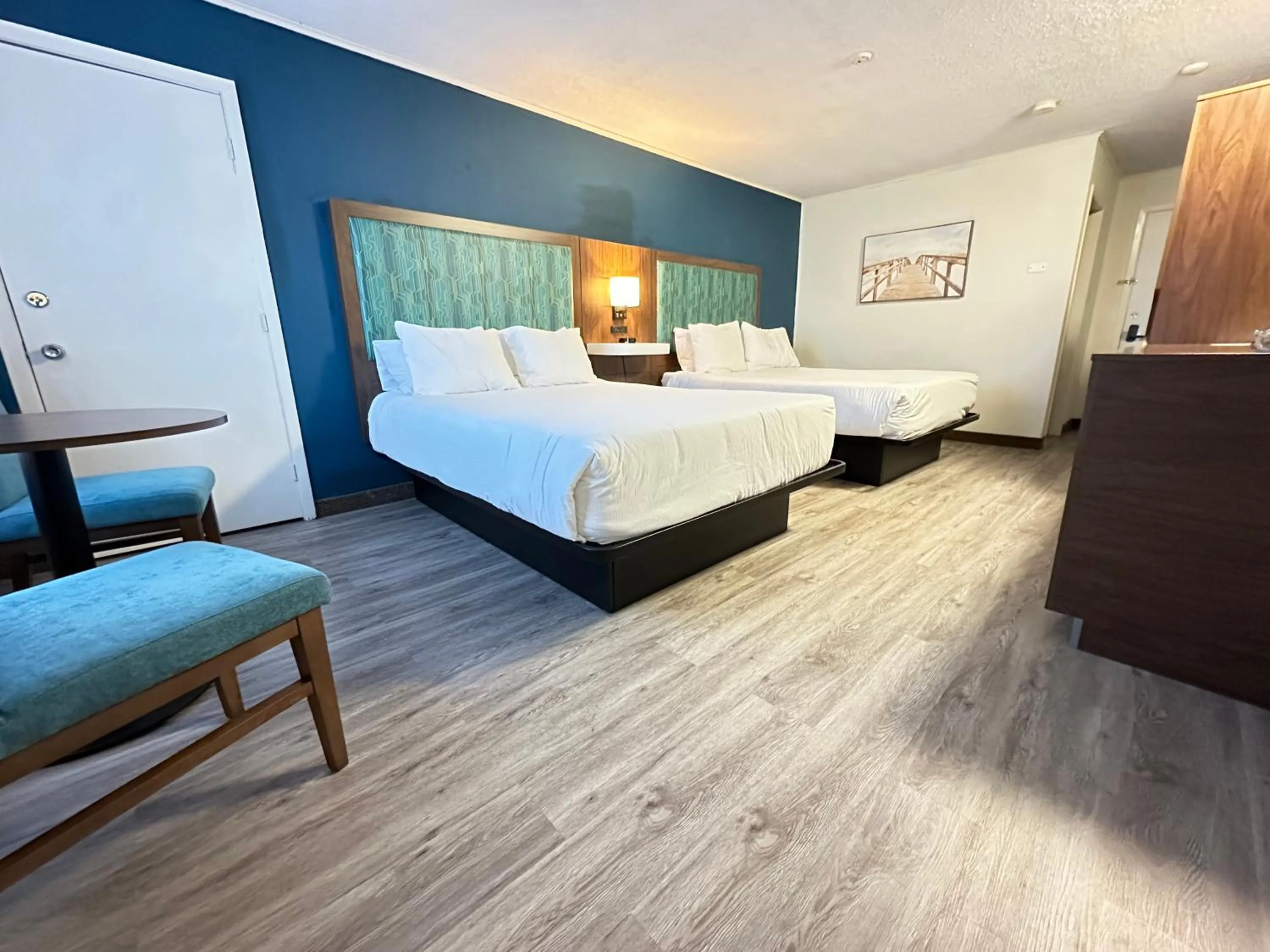 Bed in Travelodge by Wyndham Amherst