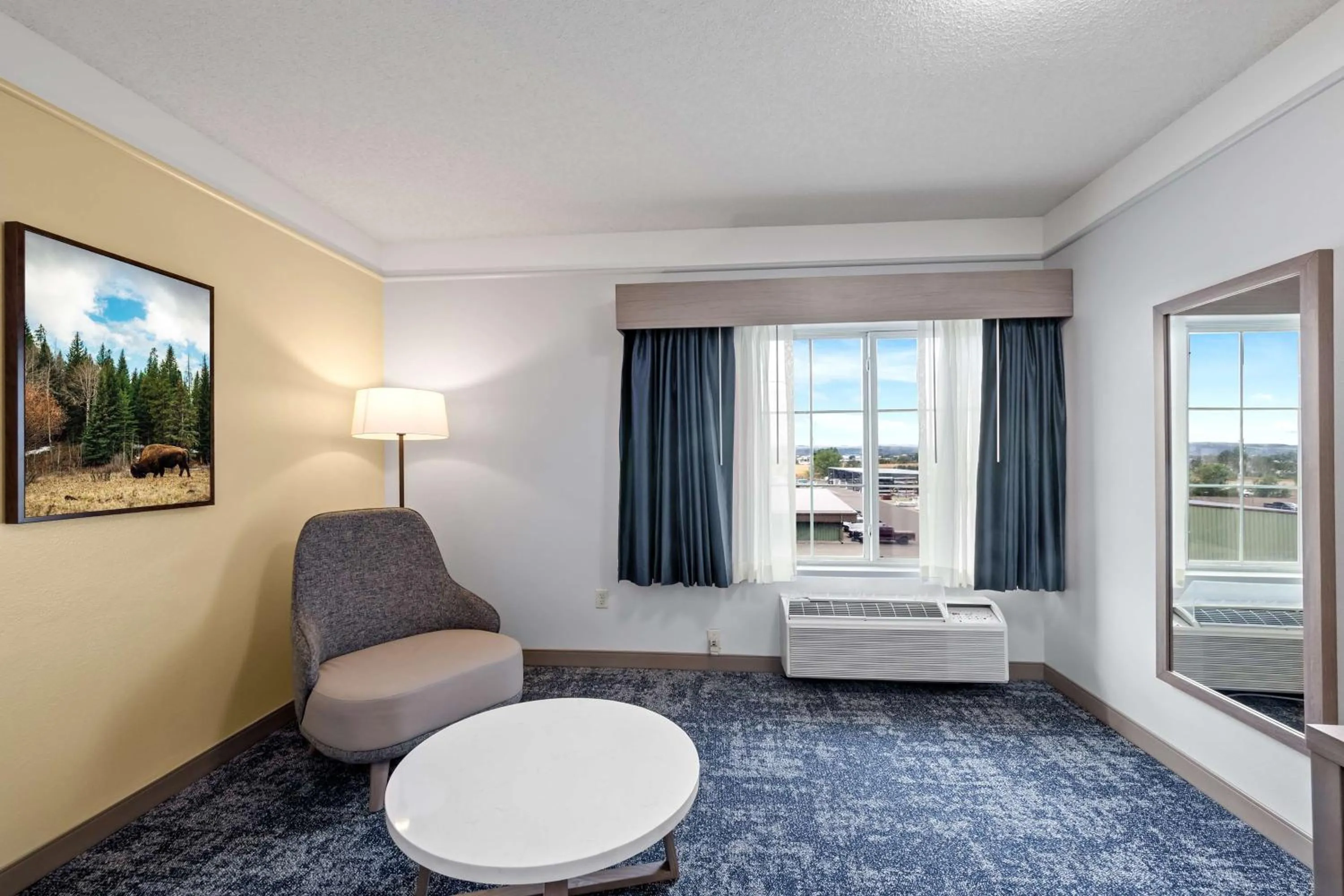 Seating area in SureStay Plus Hotel by Best Western Billings