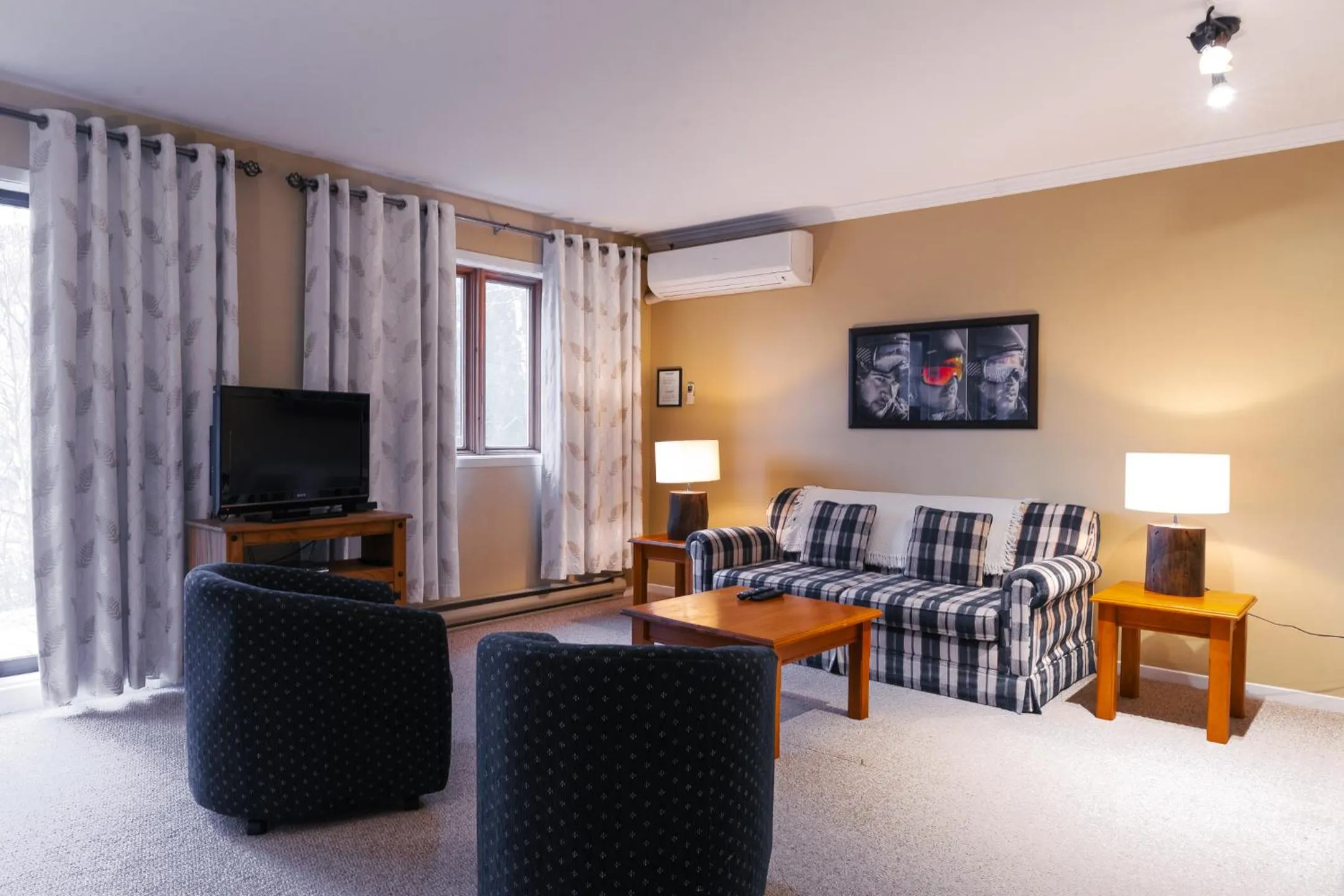 Mont Blanc Hôtel & Condos