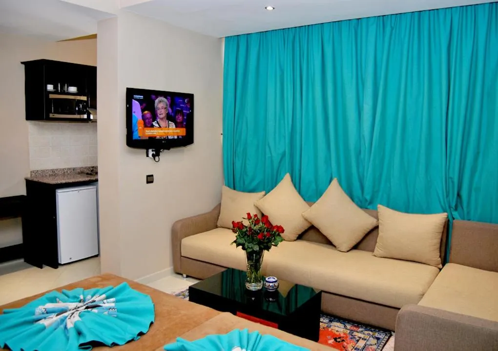 Photo of the whole room in Suite Hotel Tilila