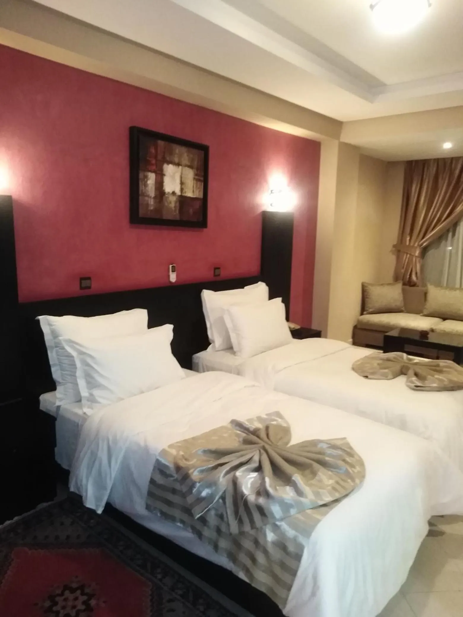 Bed in Suite Hotel Tilila