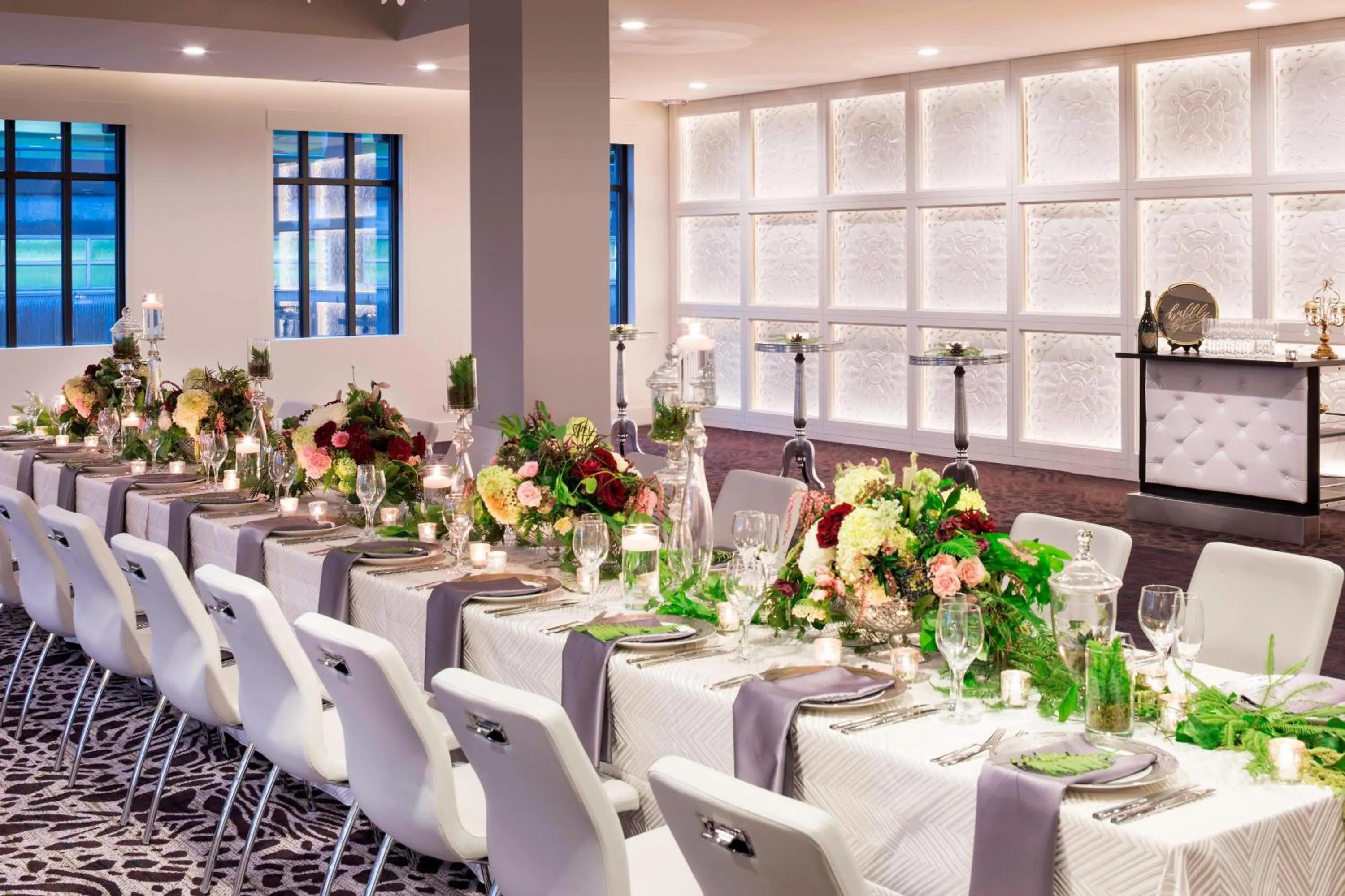 Lobby or reception in Hotel Ivy, a Luxury Collection Hotel, Minneapolis