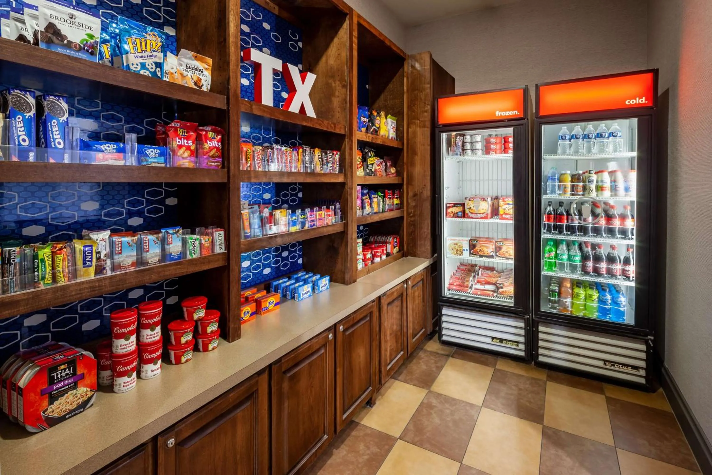 Restaurant/places to eat in Hampton Inn & Suites Texarkana