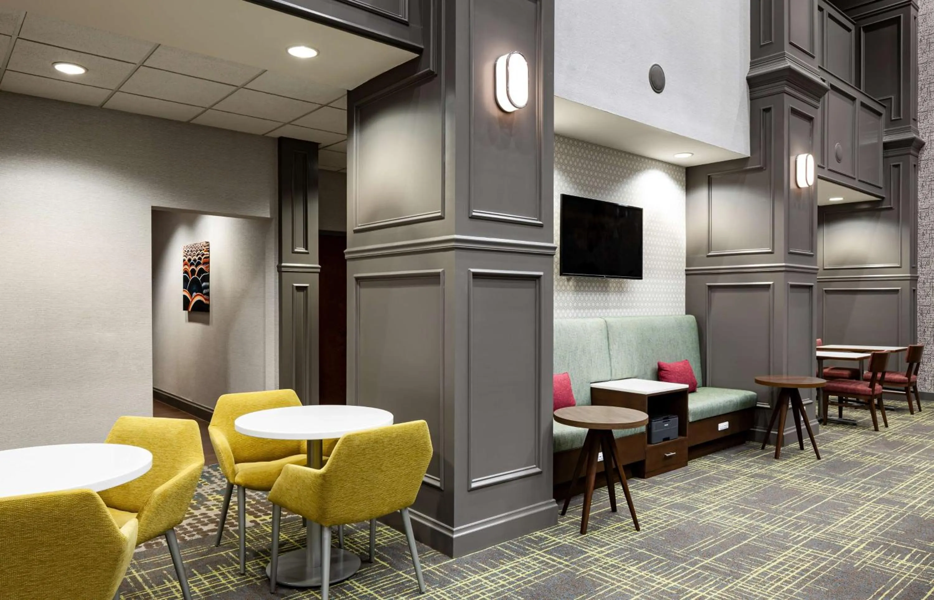Lobby or reception in Hampton Inn & Suites Texarkana