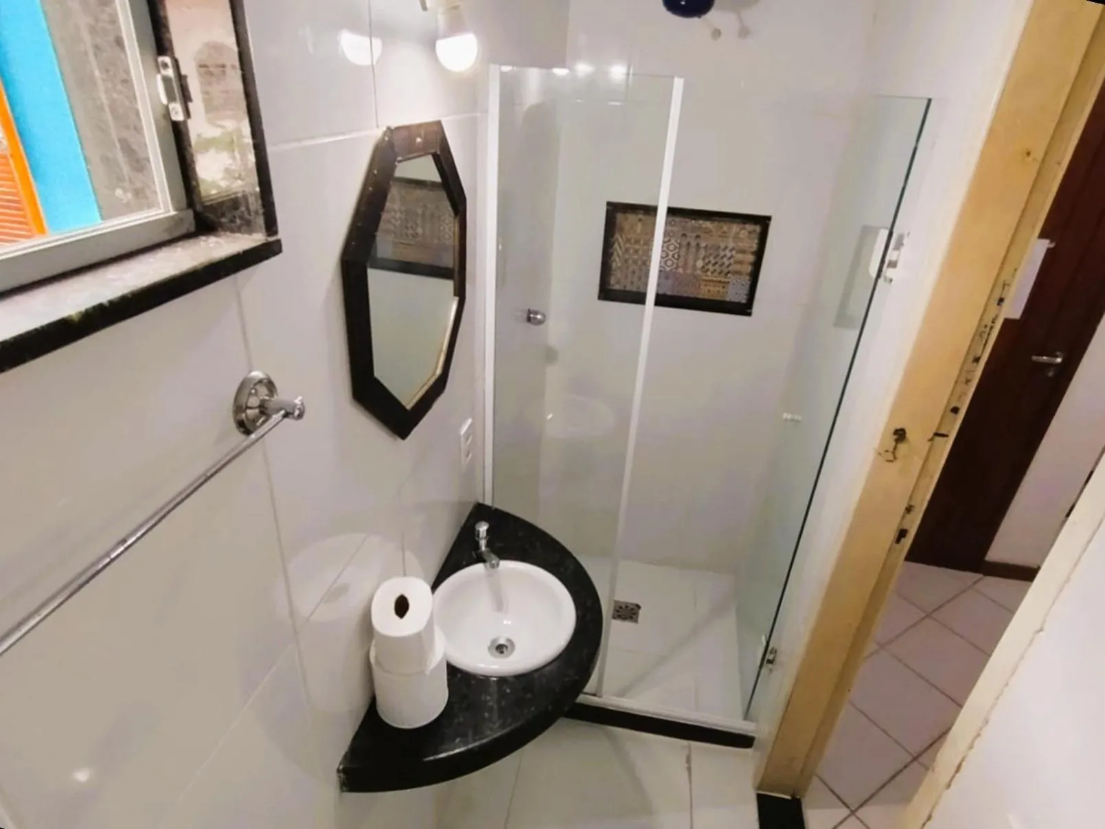 Shower in Pousada Mandala - Búzios