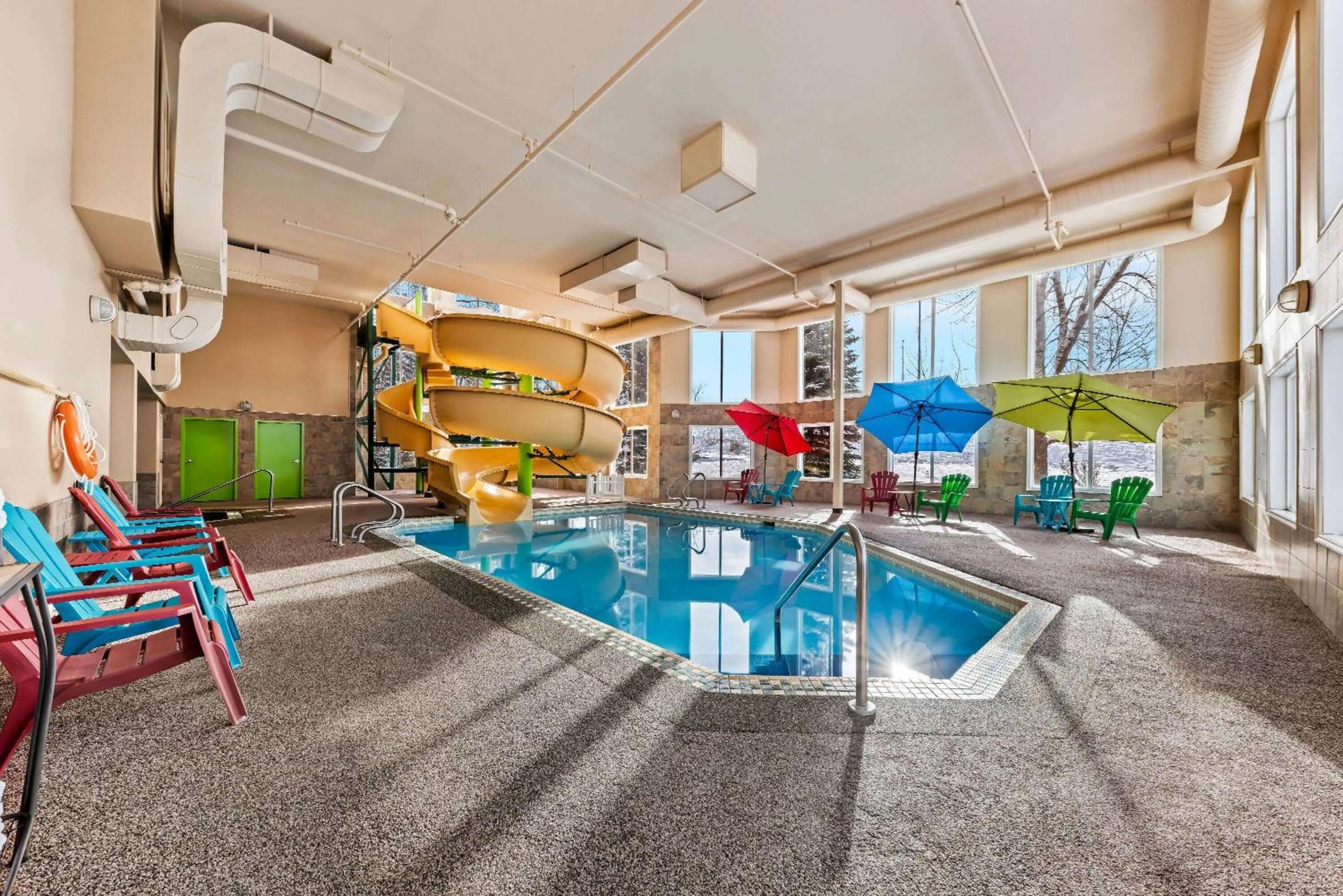 Swimming pool in Wingate by Wyndham Calgary South