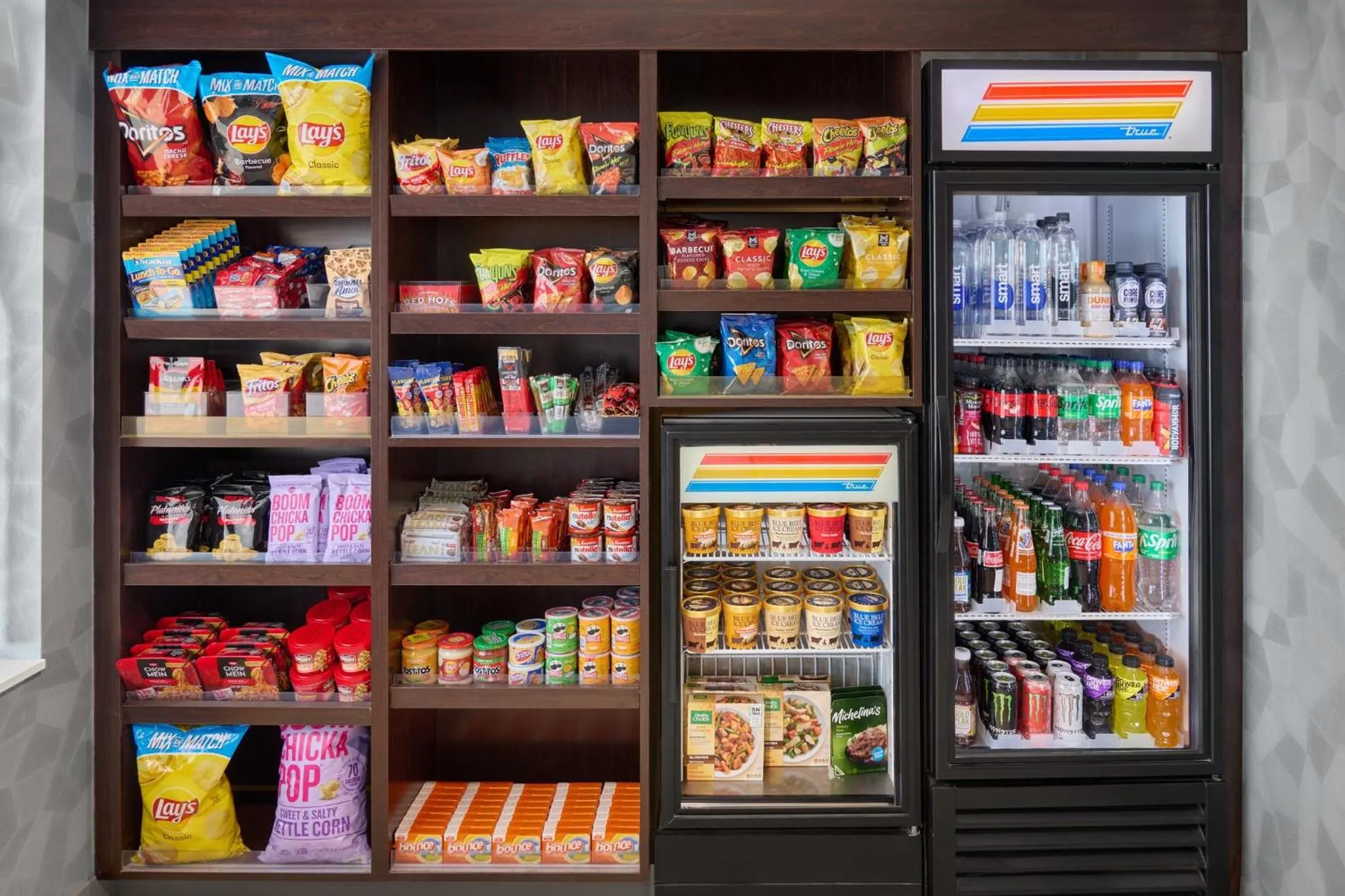 Lobby or reception in Holiday Inn Express Hotel and Suites - Odessa by IHG