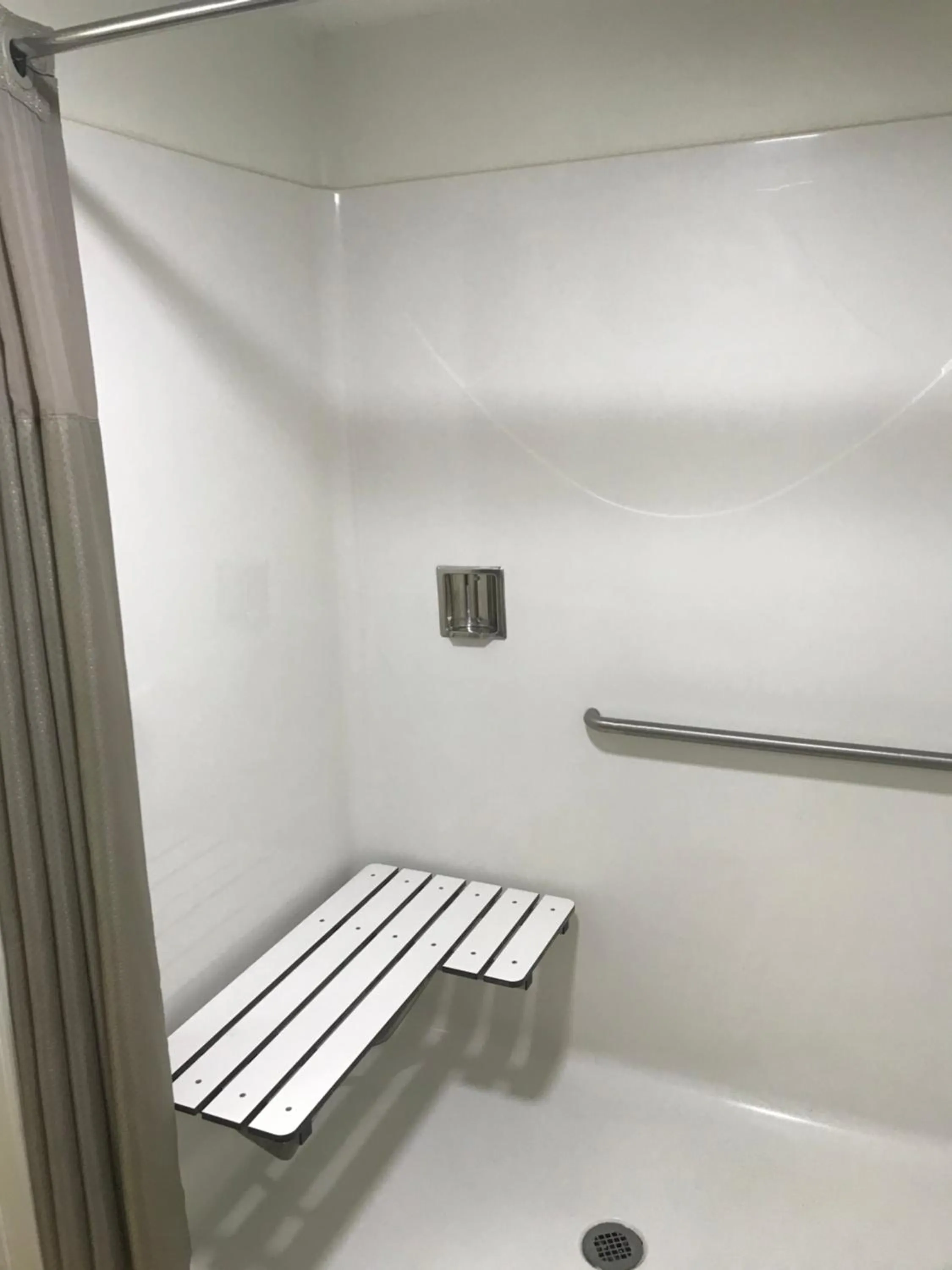 Bathroom in Motel 6-Troutville, VA