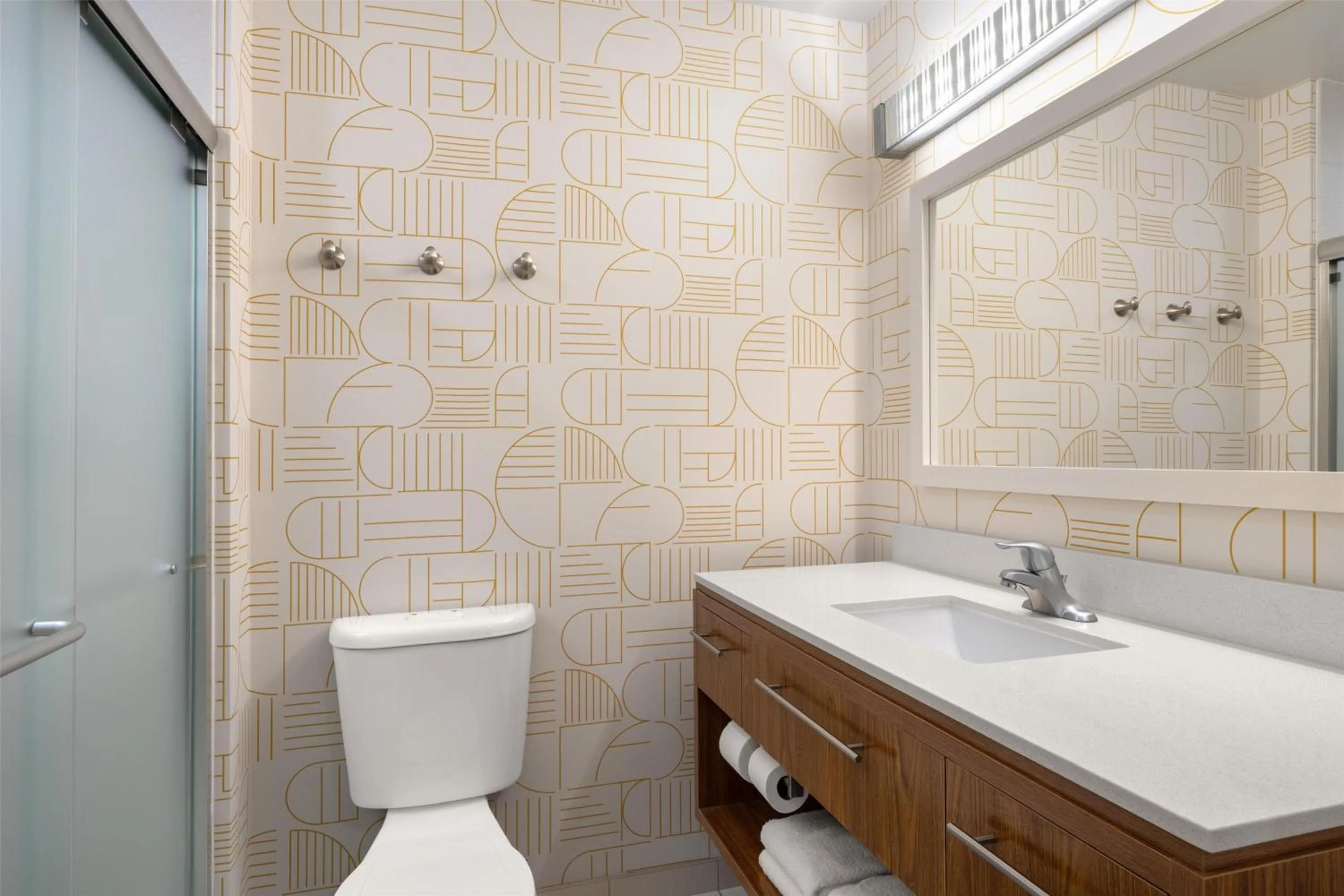 Bathroom in Home2 Suites by Hilton Lexington Park Patuxent River NAS, MD