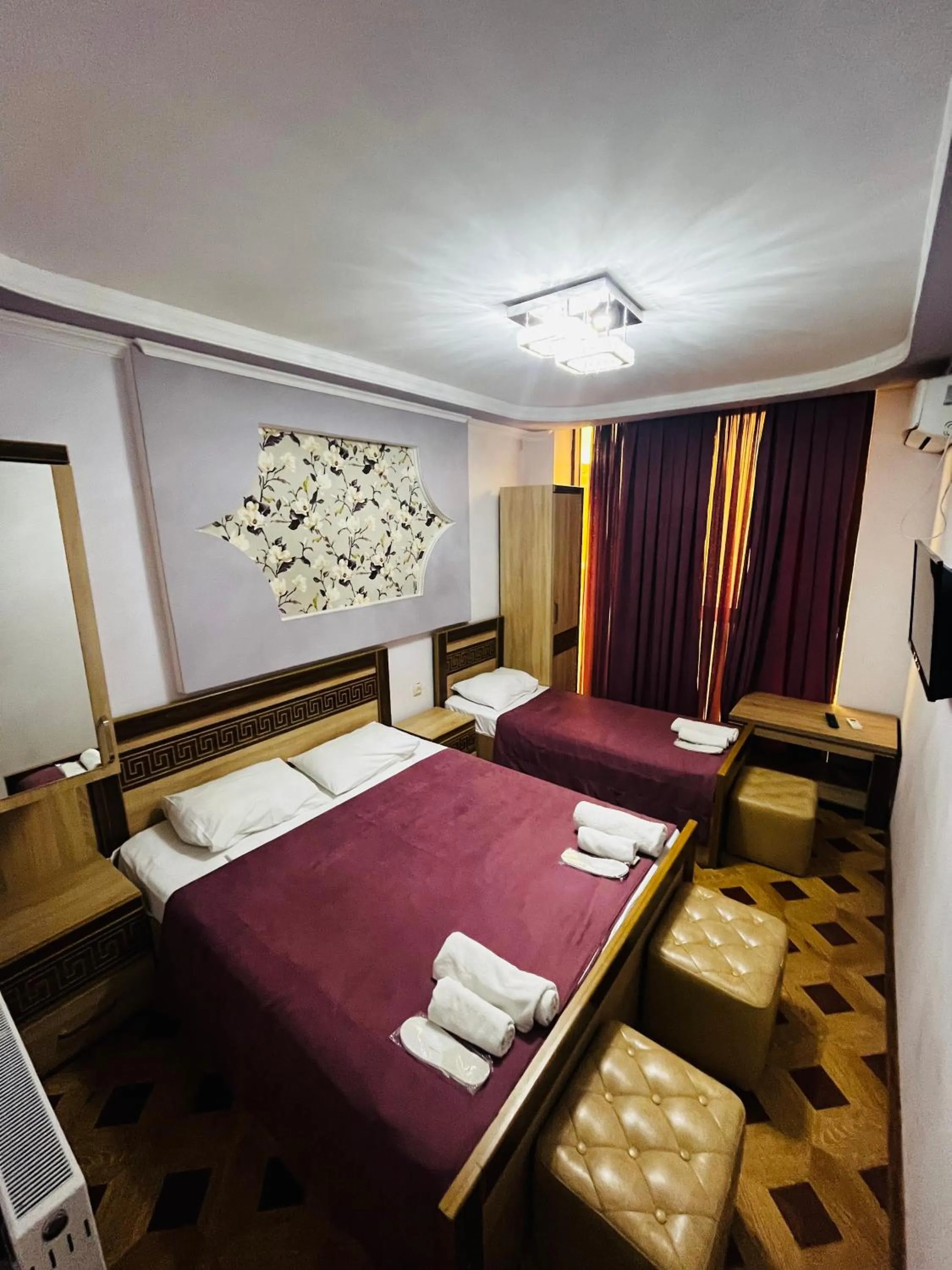 Bed in Georgian Palace Hotel