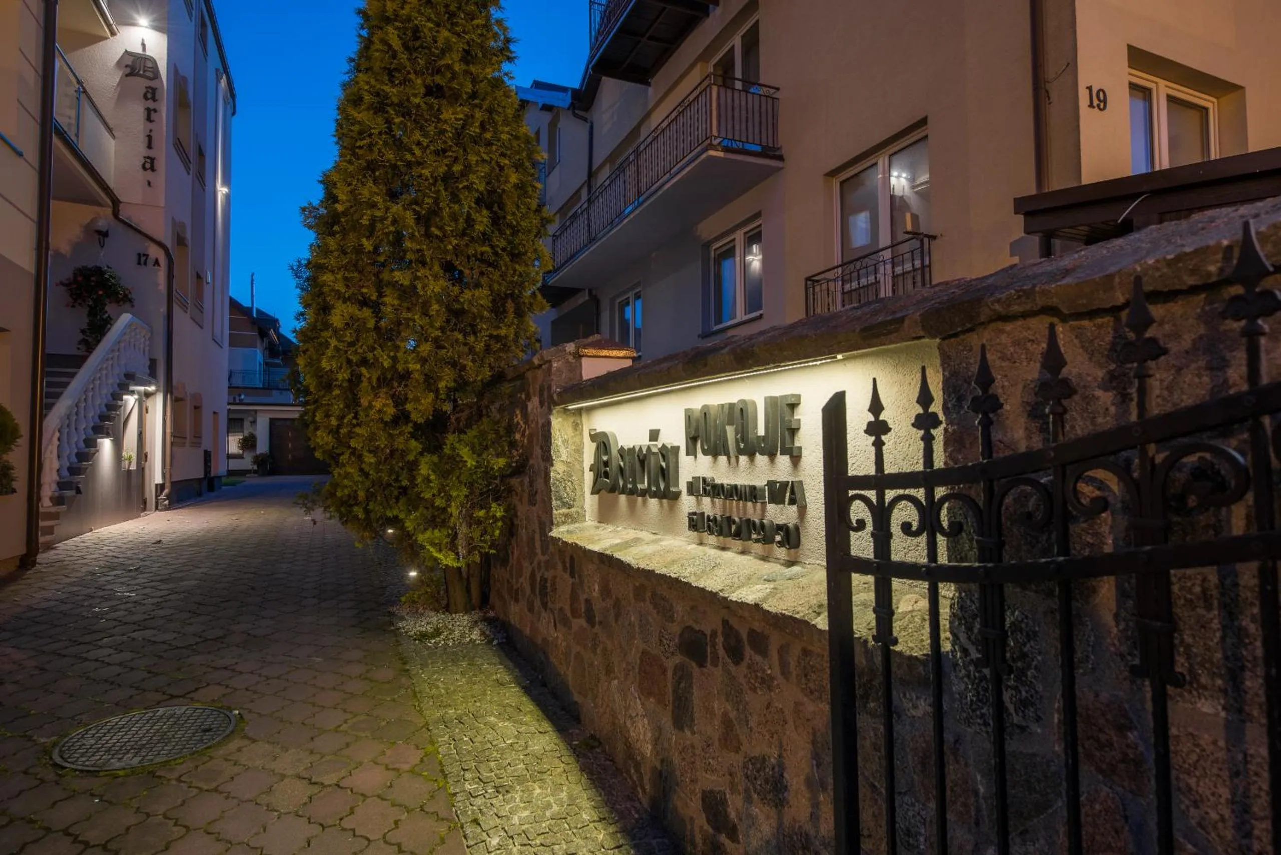 Property building in Willa Daria