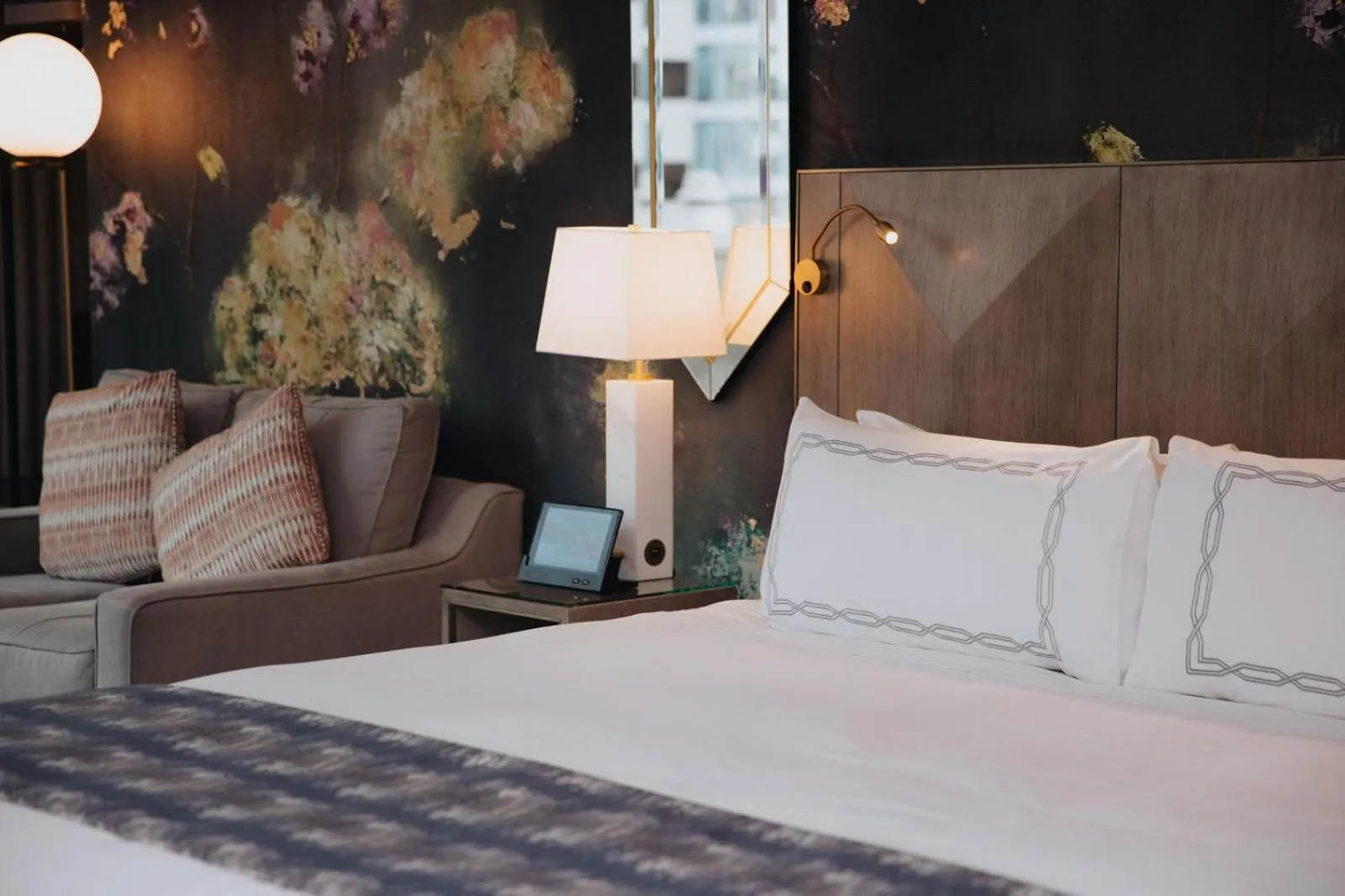 Bed in EXchange Hotel Vancouver