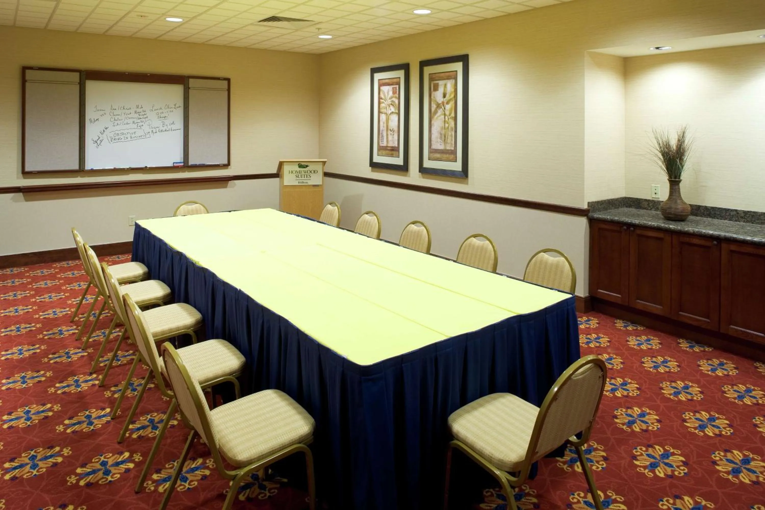 Meeting/conference room in Homewood Suites Laredo at Mall Del Norte