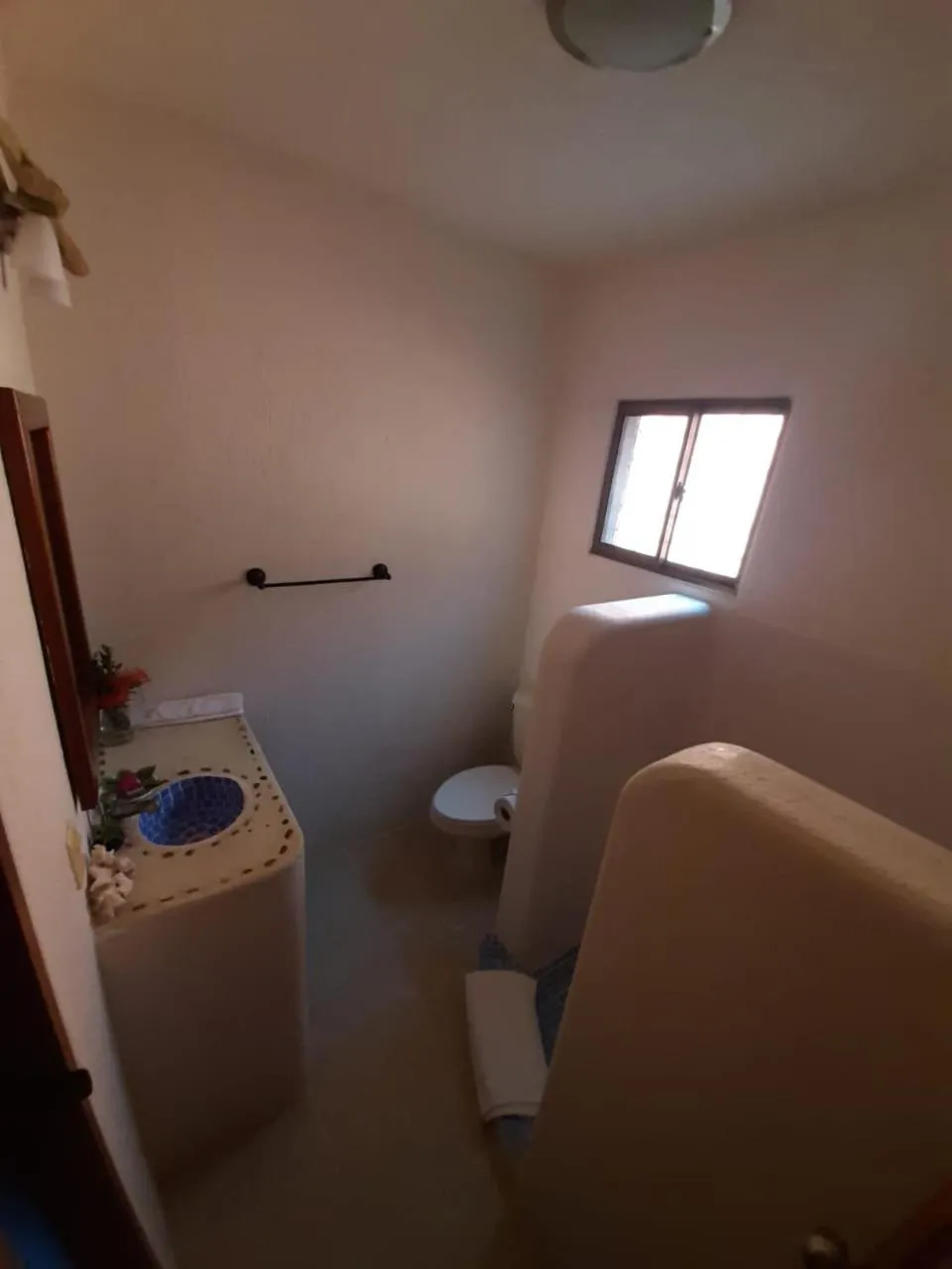 Bathroom in El Jardin