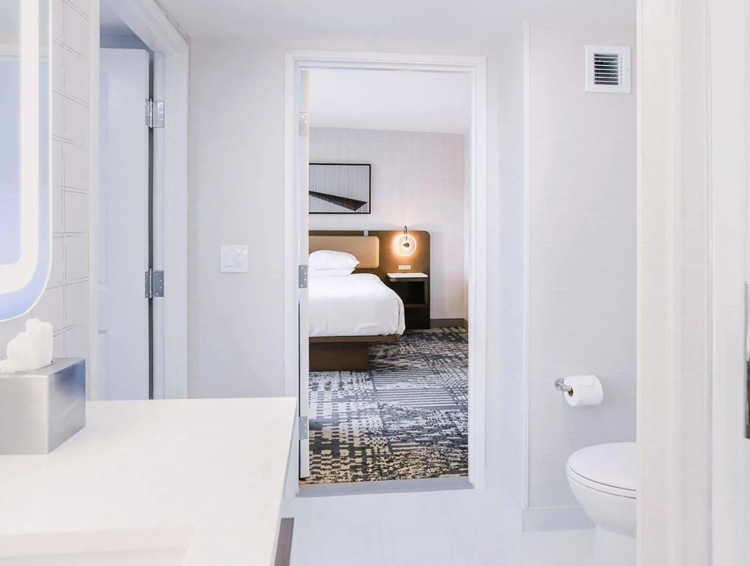 Bedroom, Bed in Radisson Hotel Santa Maria