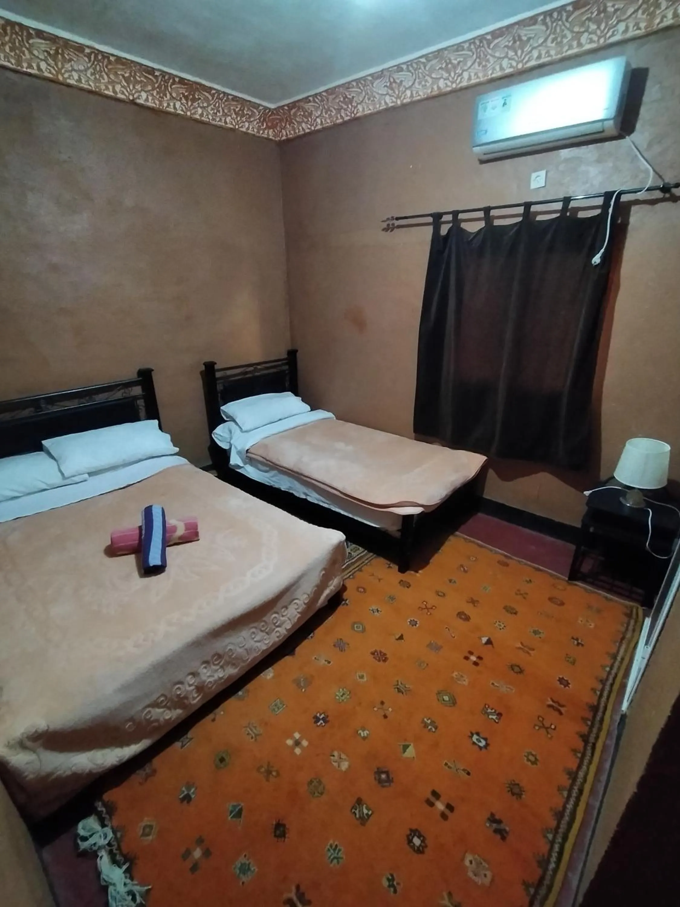 Bed in auberge restaurant tizgui