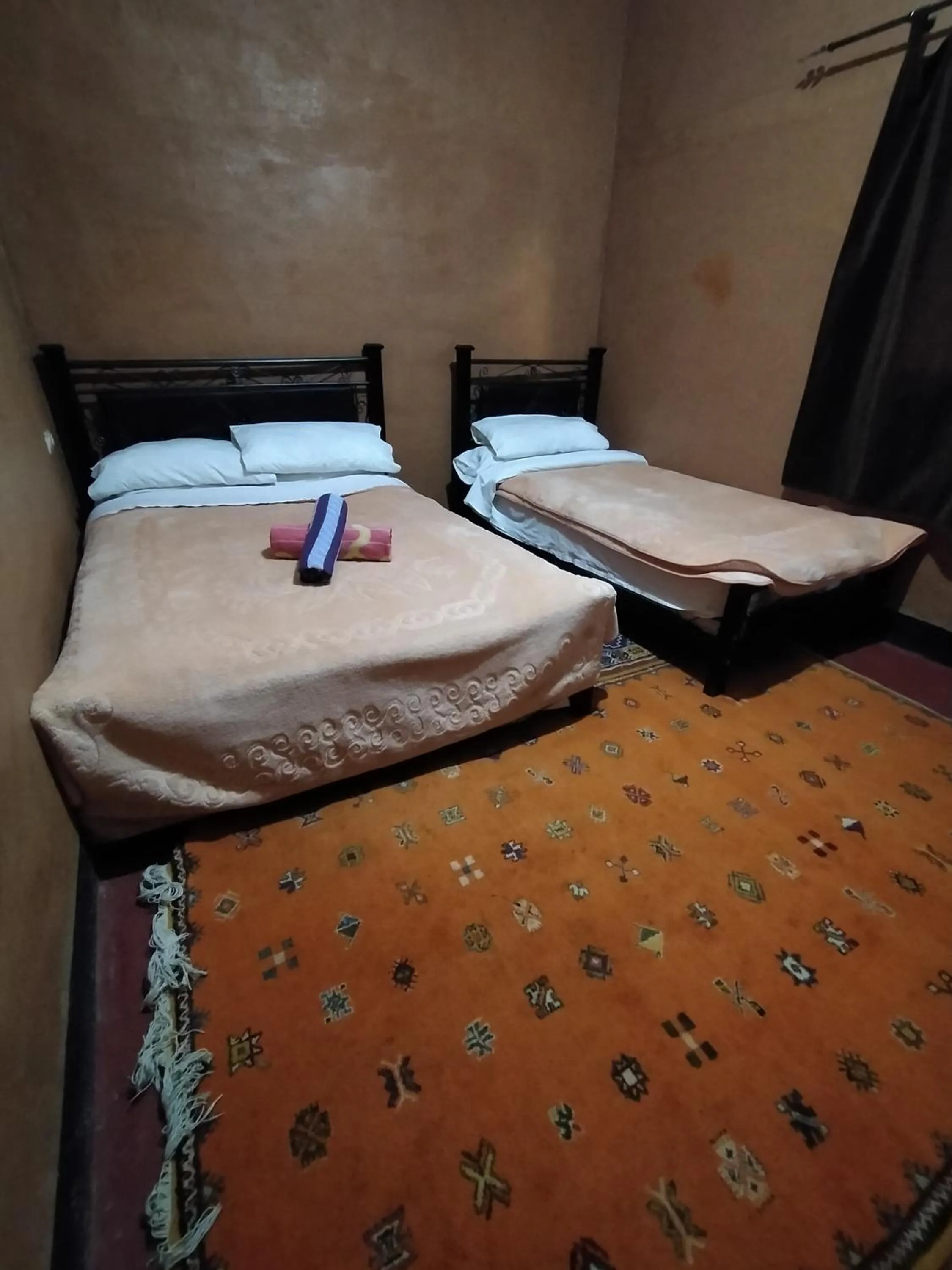 Bed in auberge restaurant tizgui