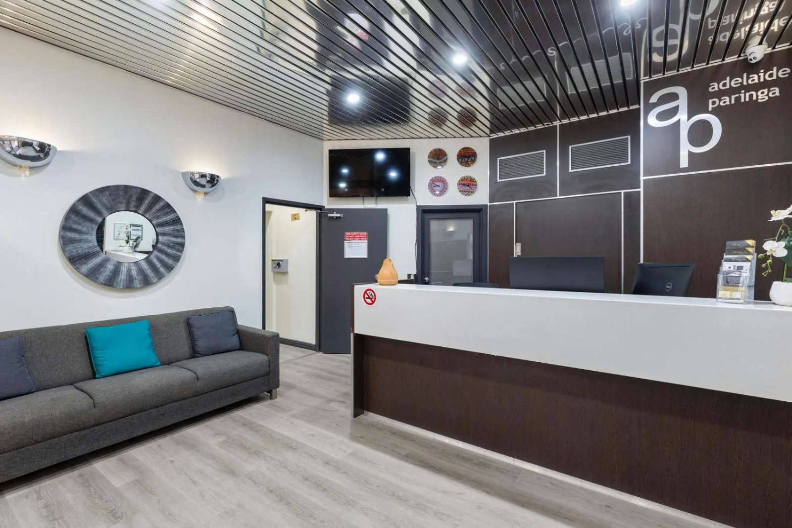 Lobby or reception in Adelaide Paringa