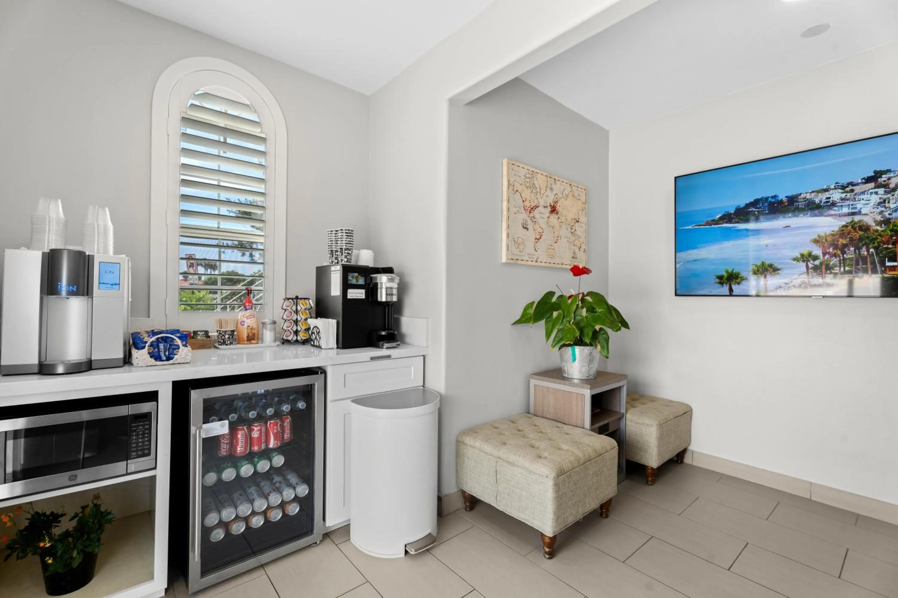 Lobby or reception in Ocean Park Inn