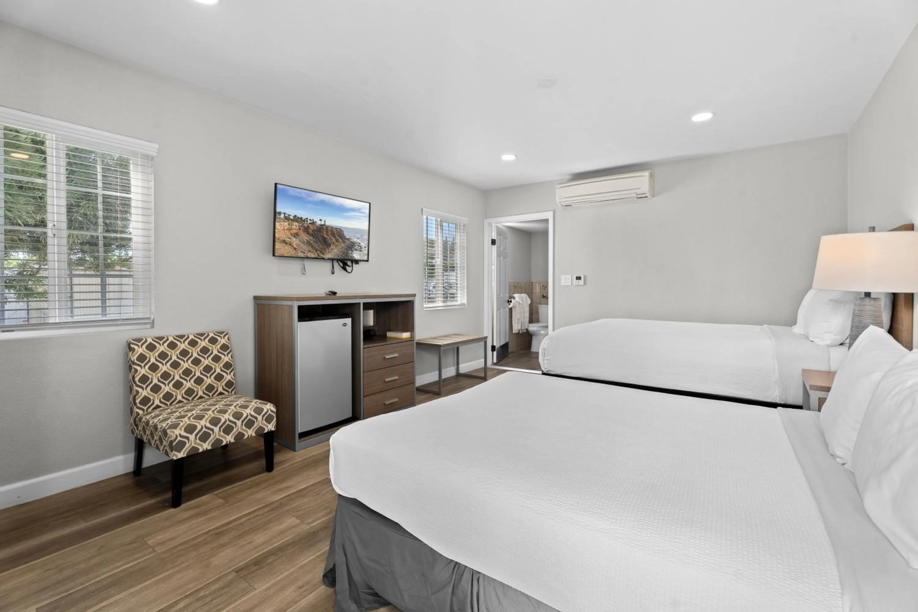 Bedroom, Bed in Ocean Park Inn